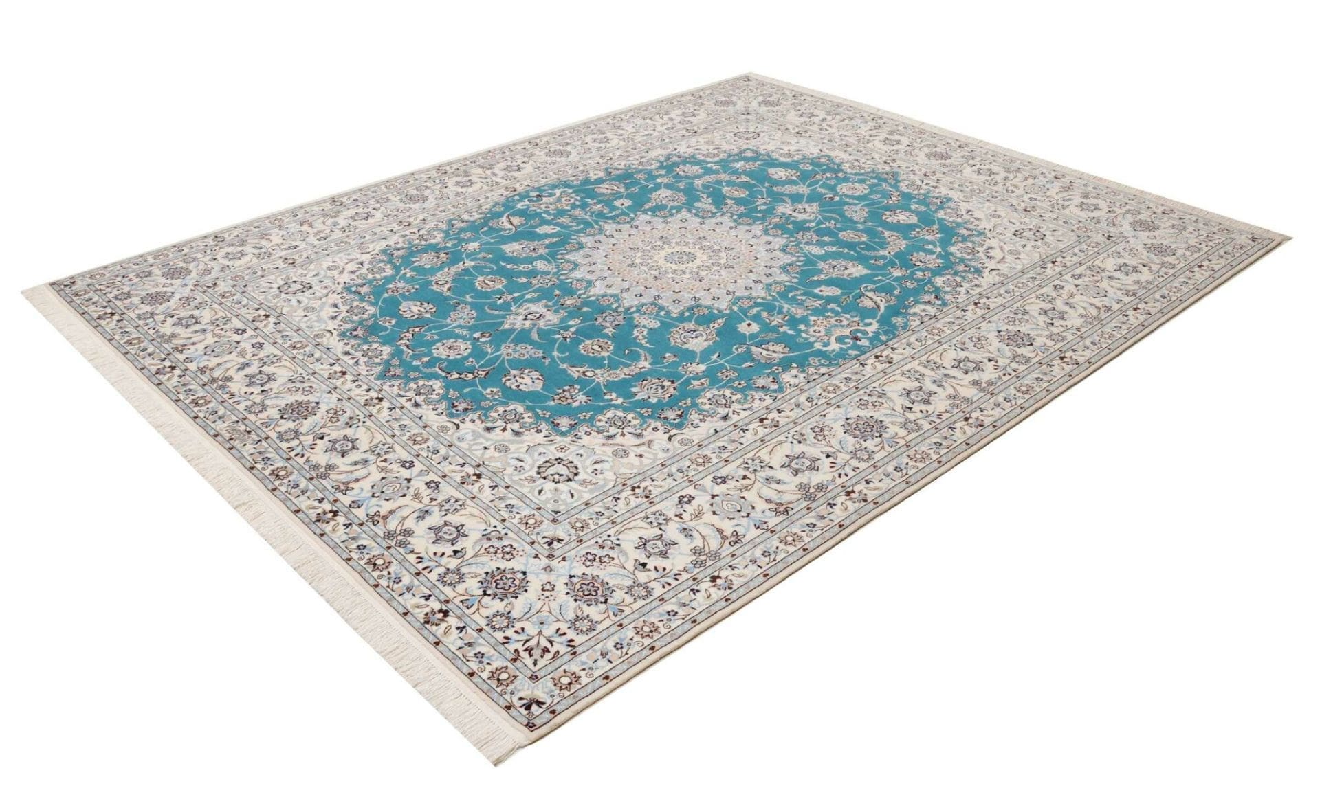 Nain Perserteppich aus Iran, 212 × 261 cm
