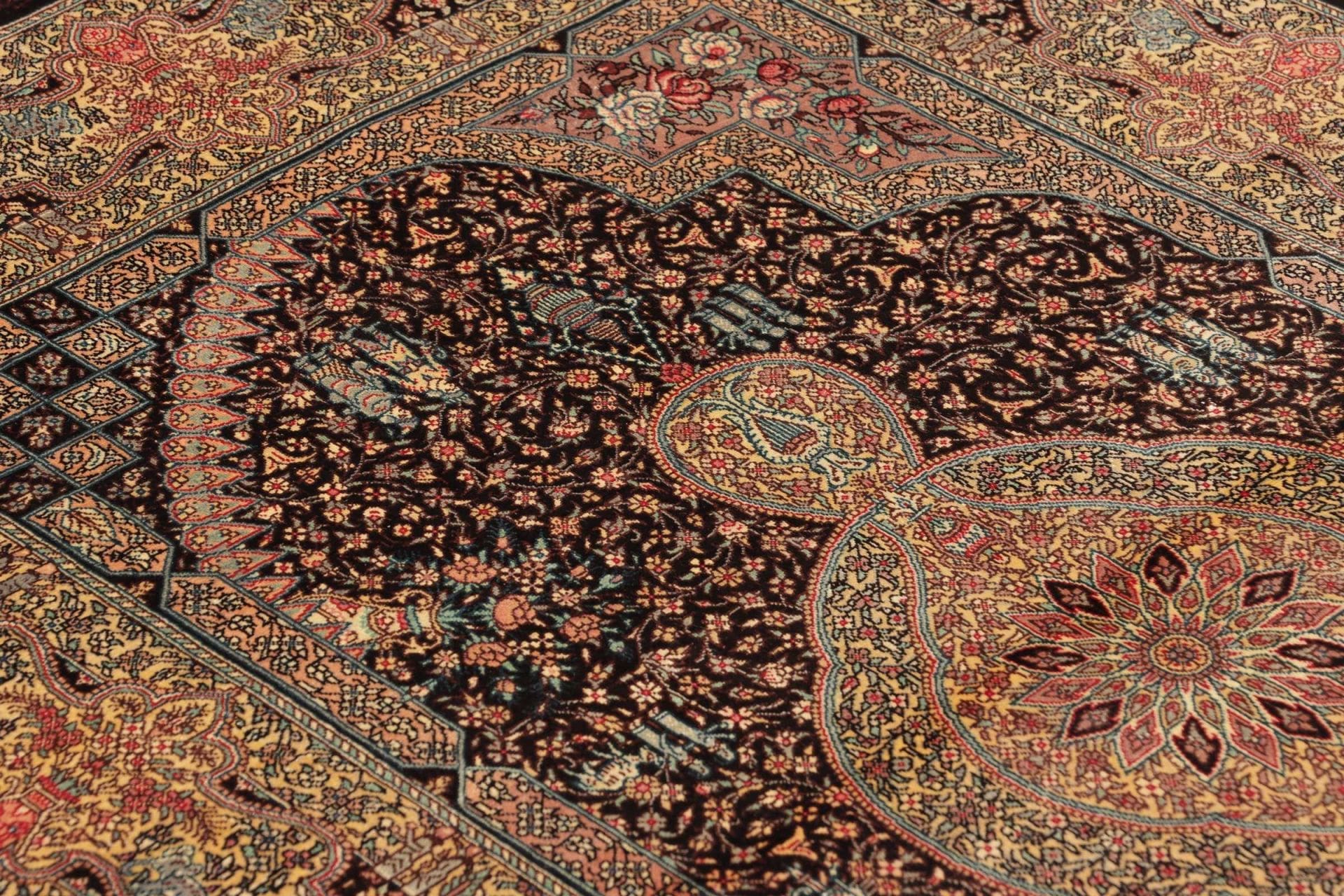 Ghom Perserteppich aus Iran, 83 × 122 cm