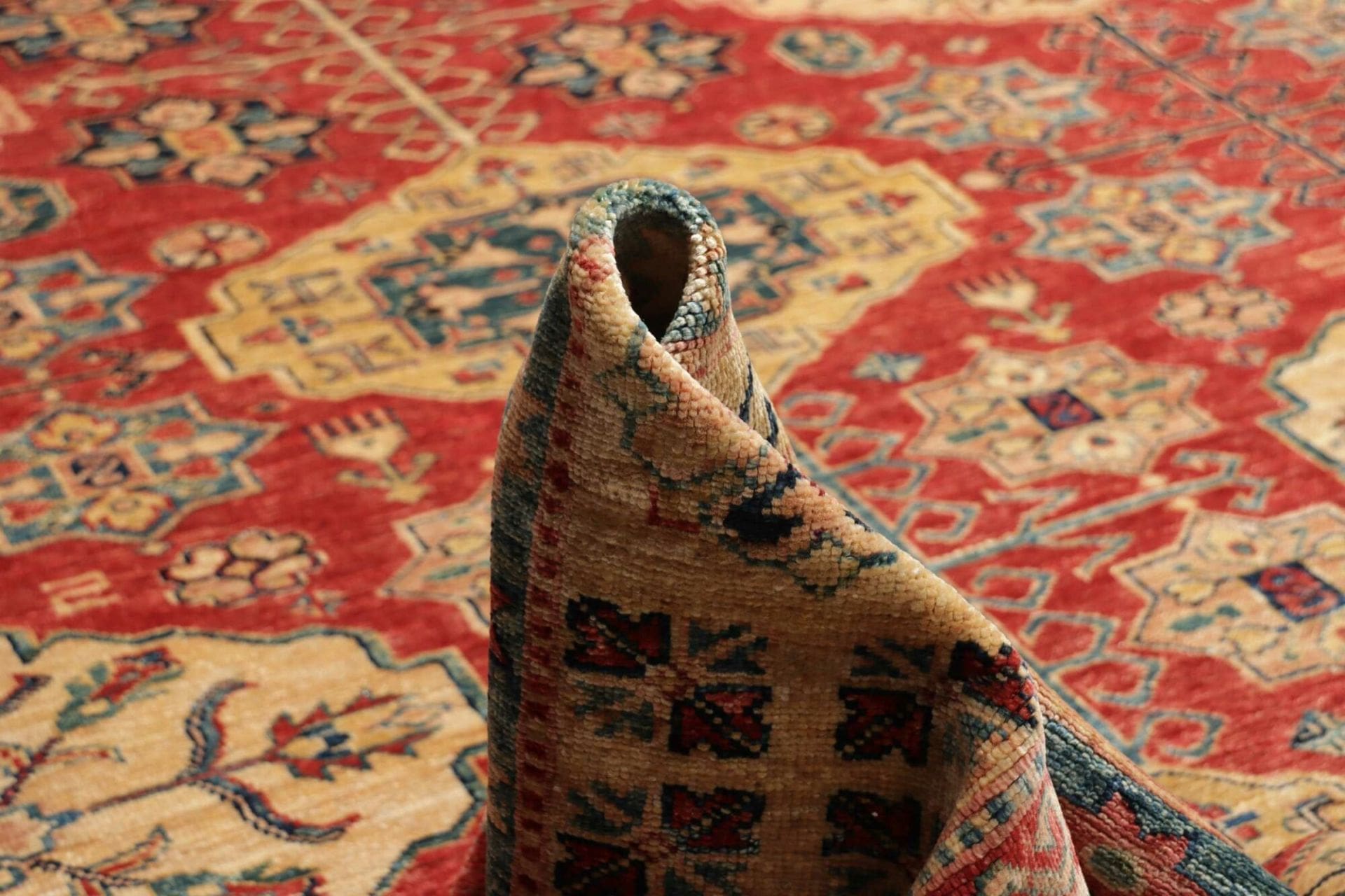 Kazak Orientteppich 281 × 374 cm aus Wolle, handgeknüpft