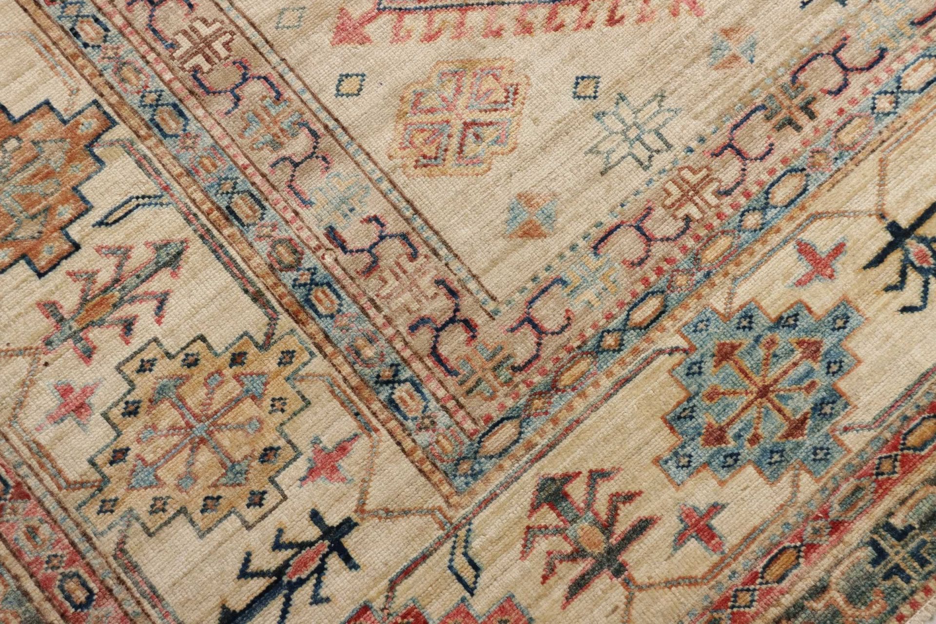kazak-teppich-280-x-370-cm-geometrische-muster-handgeknupft-5 Handgeknüpfter Kazak Orientteppich, 280 × 370 cm, Wolle