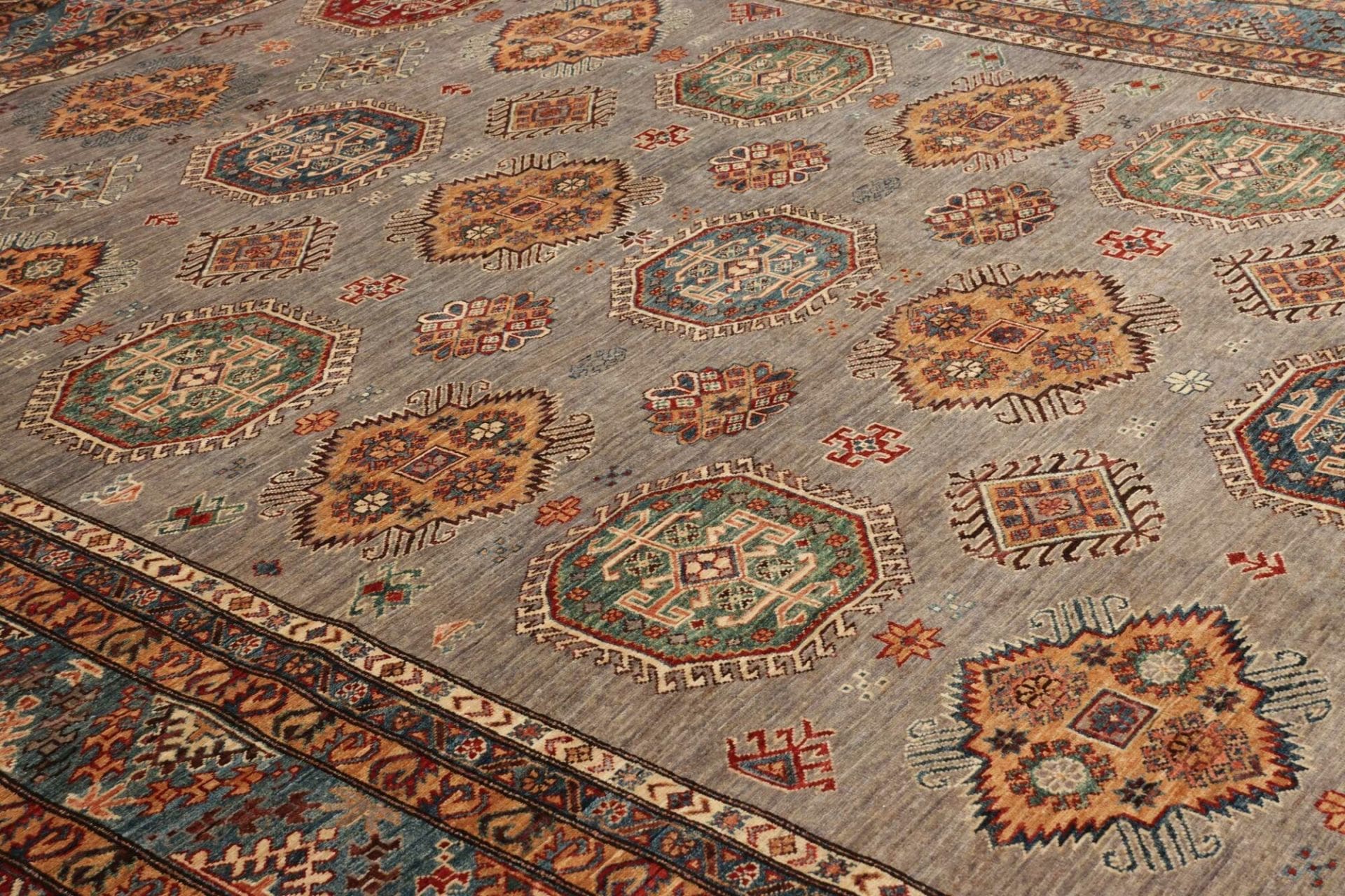 kazak-teppich-280-x-374-cm-handgeknupft-schurwolle-orientteppich-6 Handgeknüpfter Kazak Orientteppich 280 × 374 cm