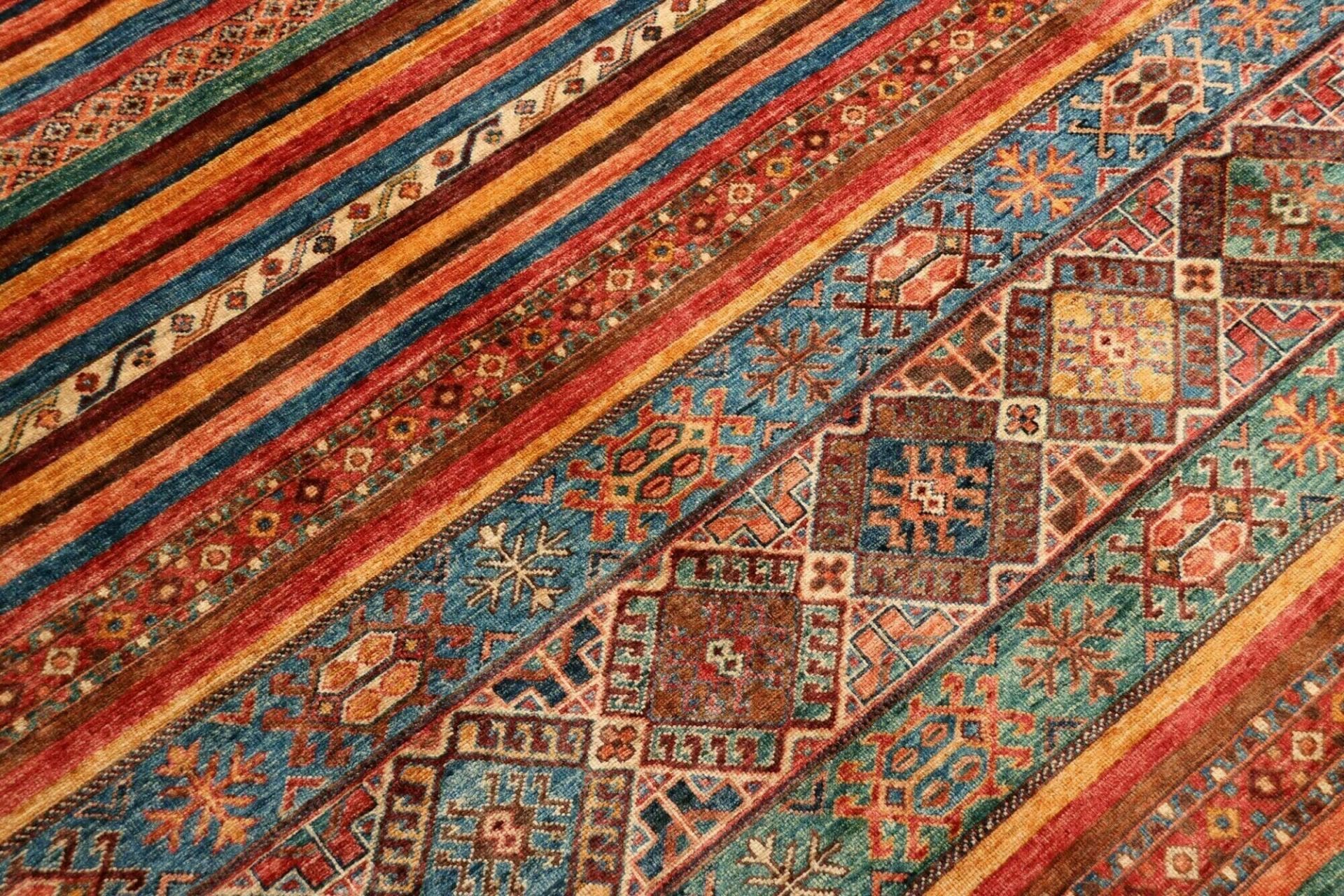 Samarkand Orientteppich aus Pakistan, 256 × 310 cm
