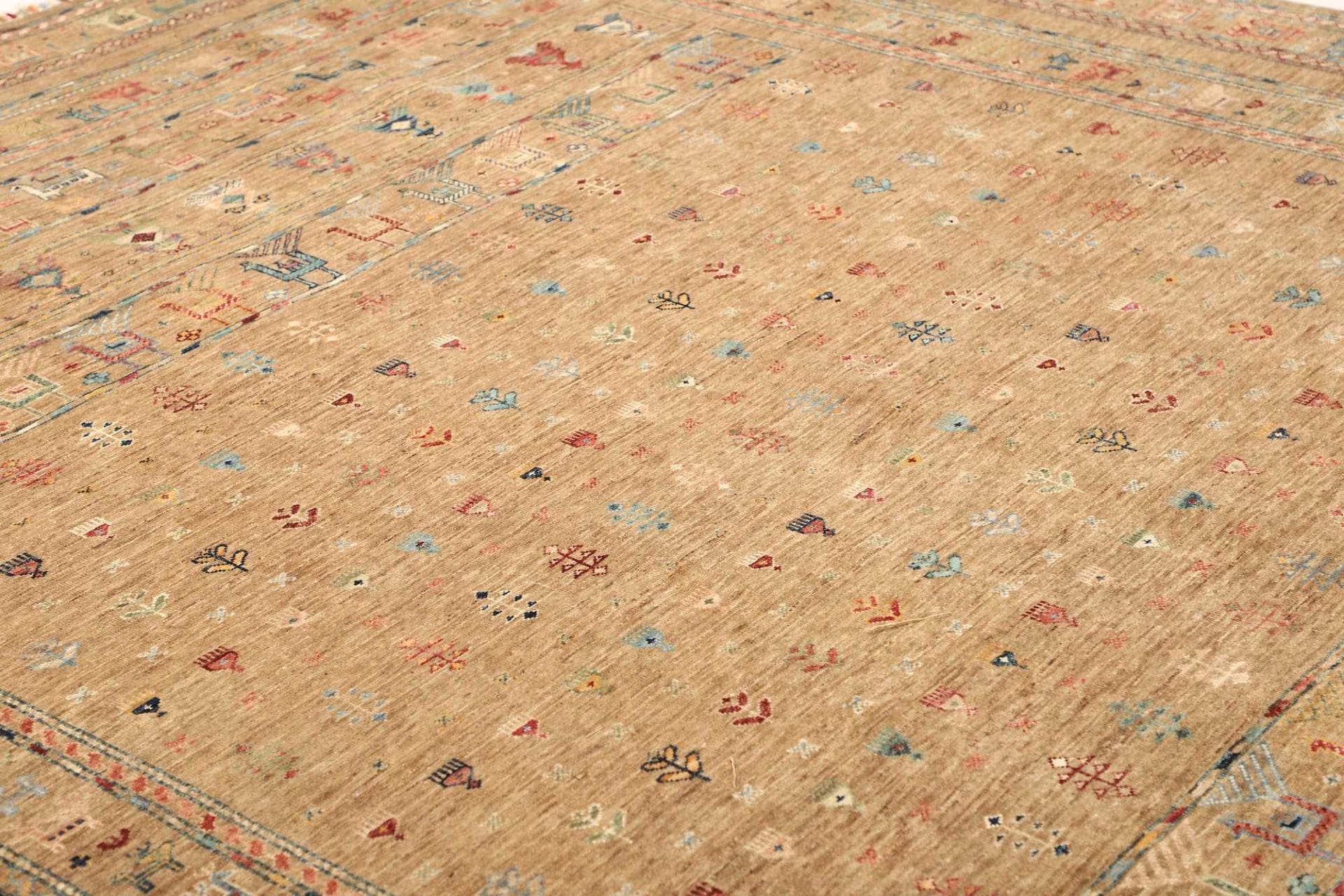 Samarkand Orientteppich aus Pakistan, 252 × 305 cm