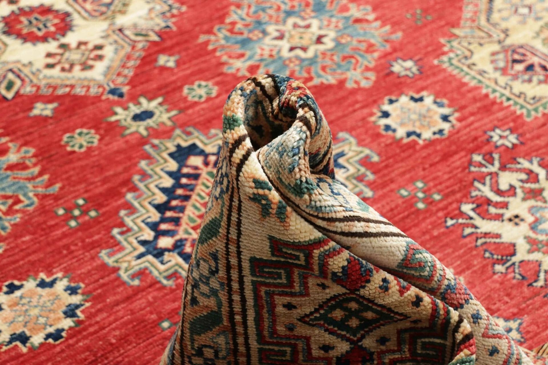 Kazak Orientteppich aus Pakistan, 250 × 325 cm