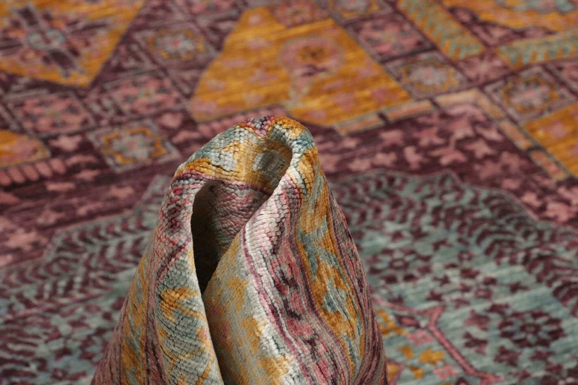 Handgeknüpfter Mamluk Orientteppich 241 × 300 cm