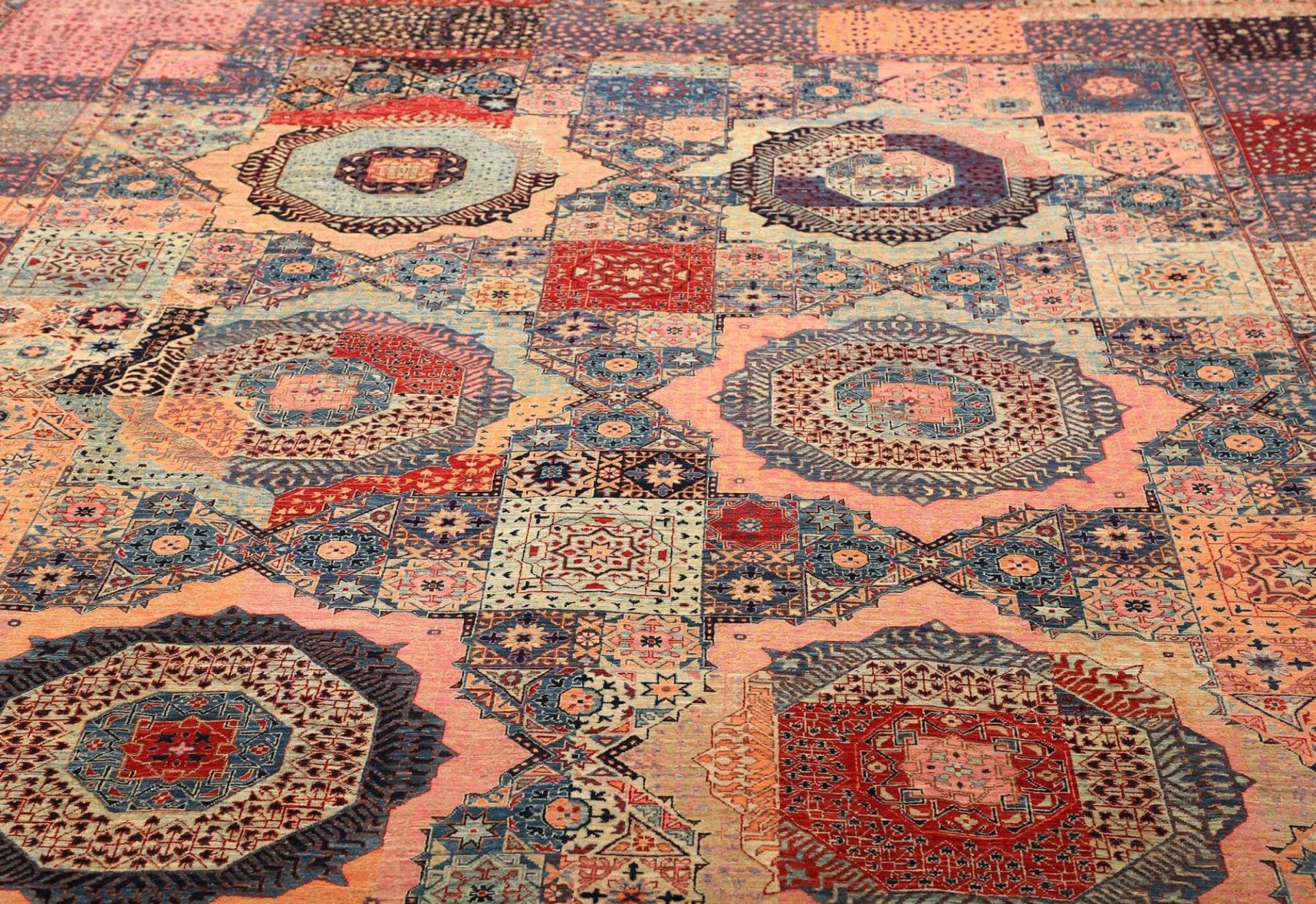Mamluk Orientteppich 284 × 350 cm aus Wolle, handgeknüpft