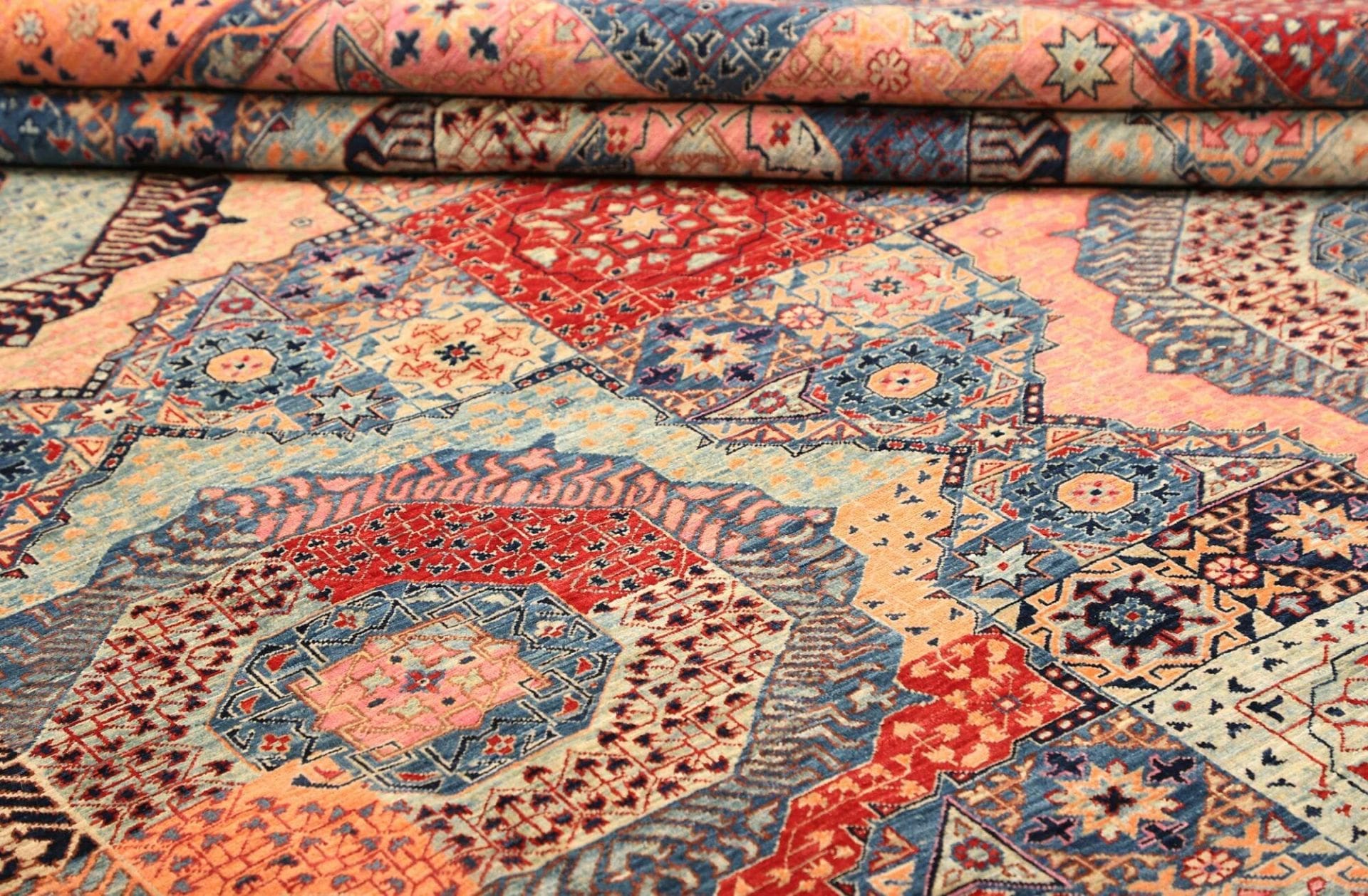 Mamluk Orientteppich 284 × 350 cm aus Wolle, handgeknüpft