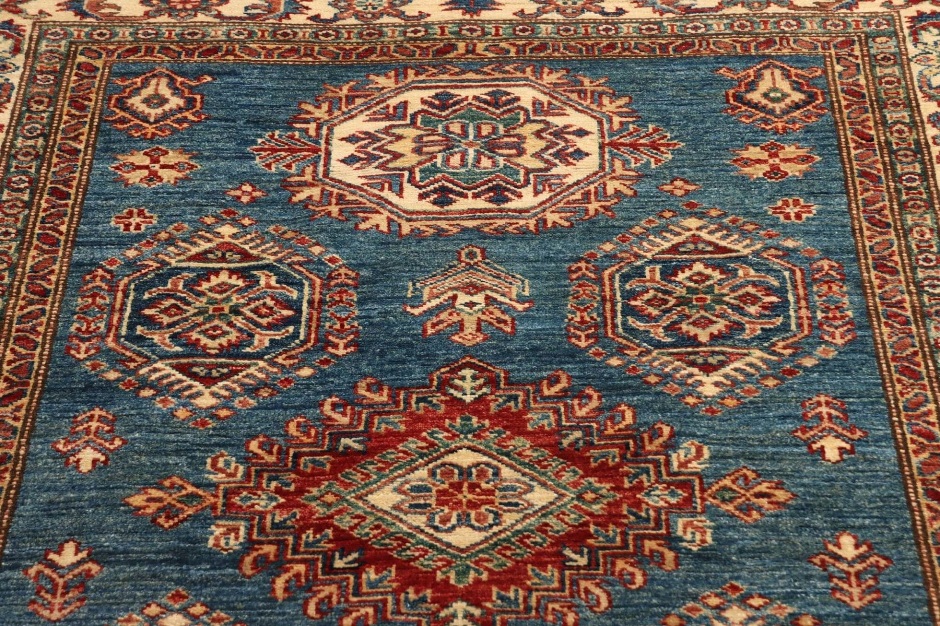 Handgeknüpfter Kazak Orientteppich 124 × 170 cm