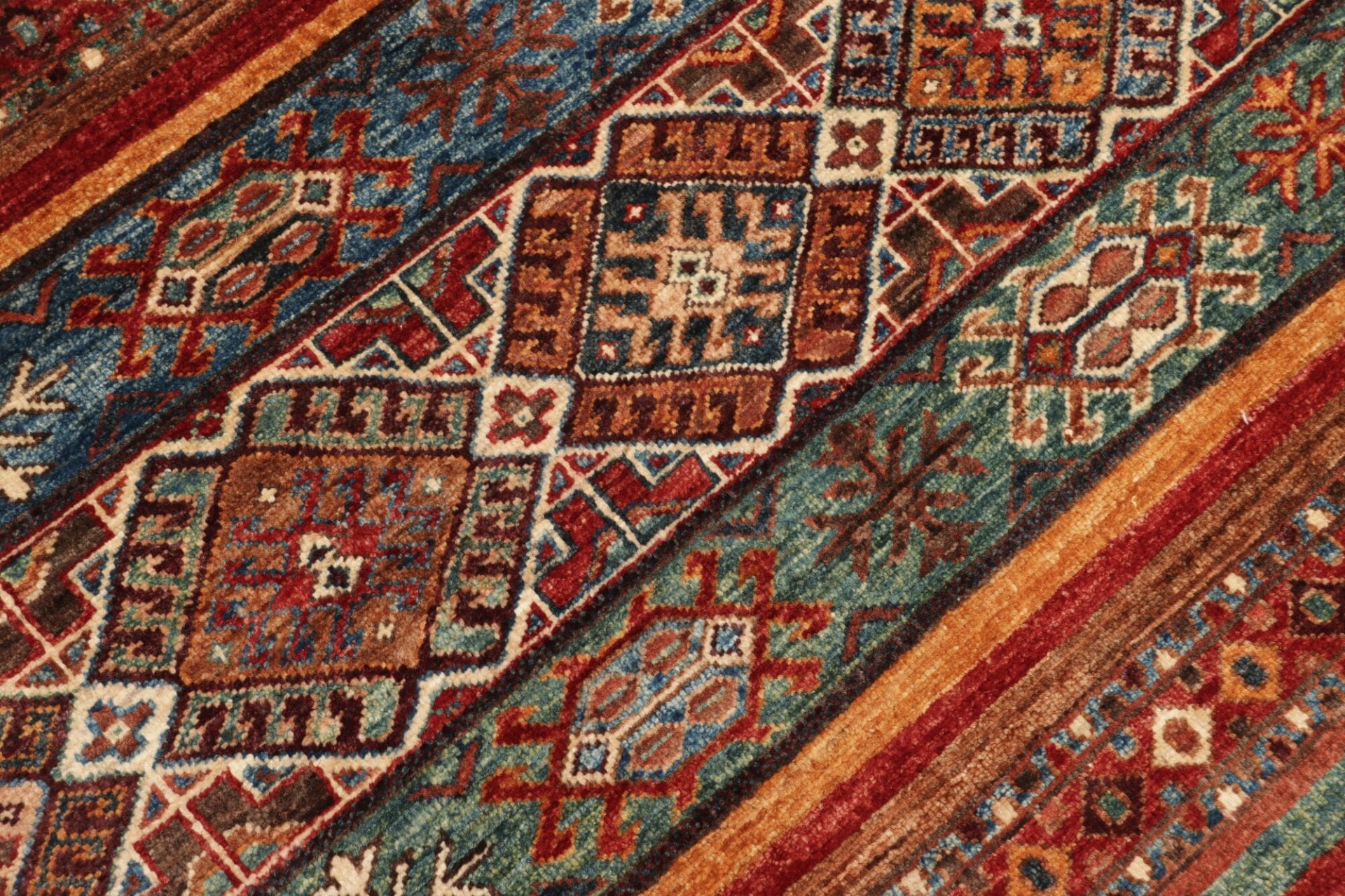 Handgeknüpfter Samarkand Orientteppich 182 × 237 cm