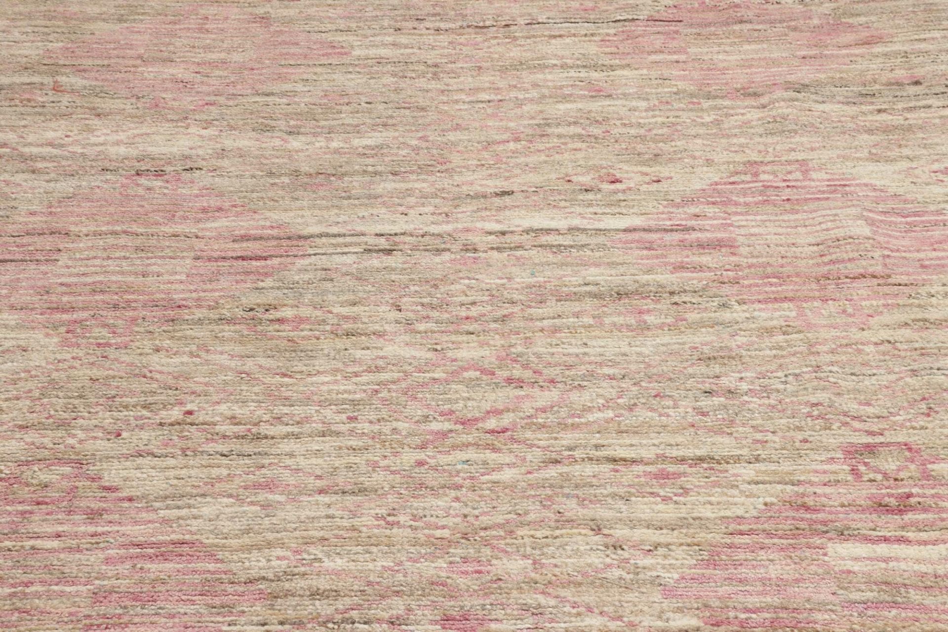 Handgeknüpfter Orientteppich 251 × 303 cm