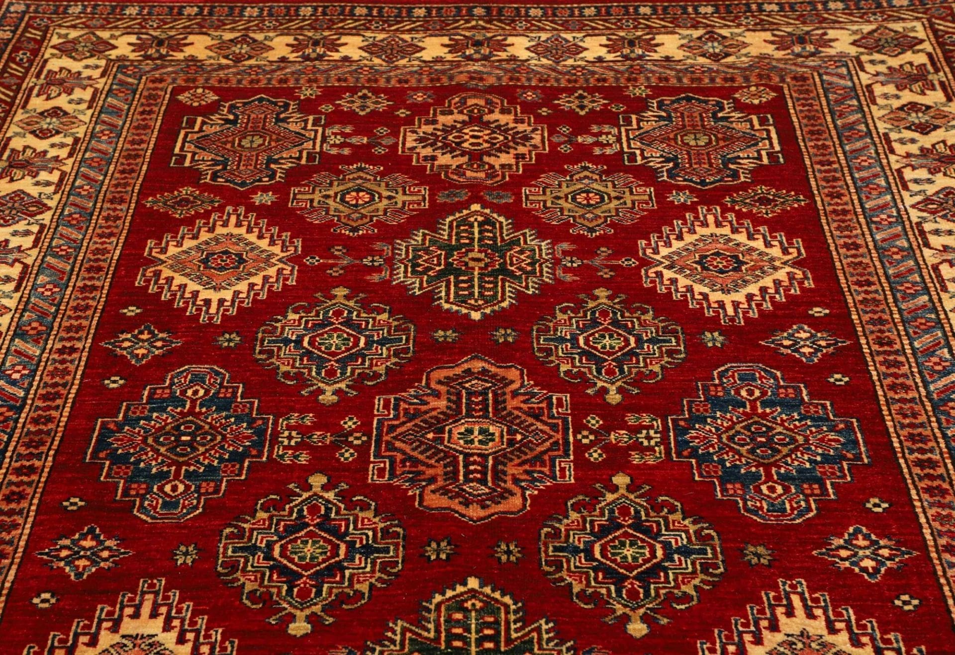 Kazak Orientteppich aus Pakistan, 183 × 250 cm