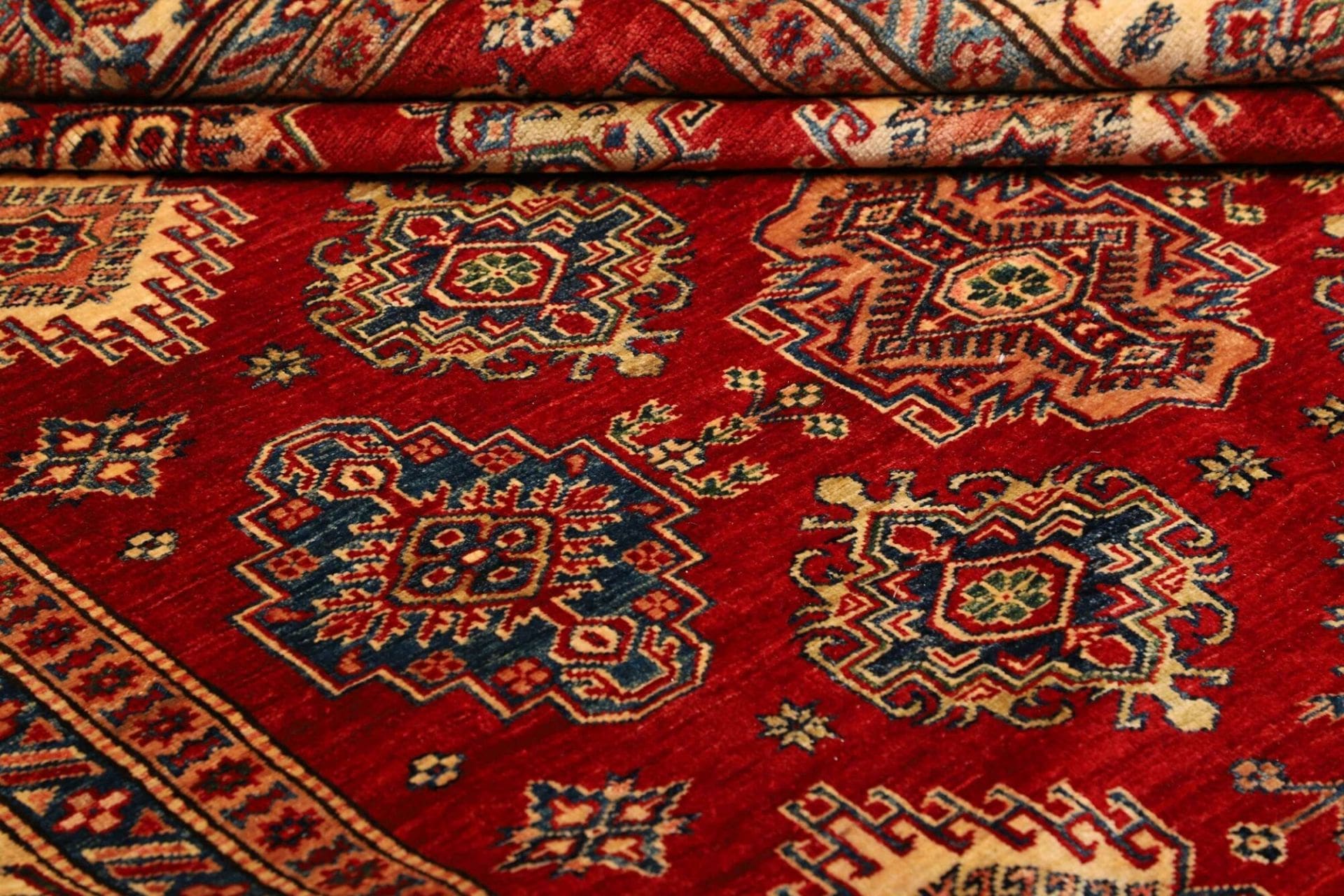 Kazak Orientteppich aus Pakistan, 183 × 250 cm