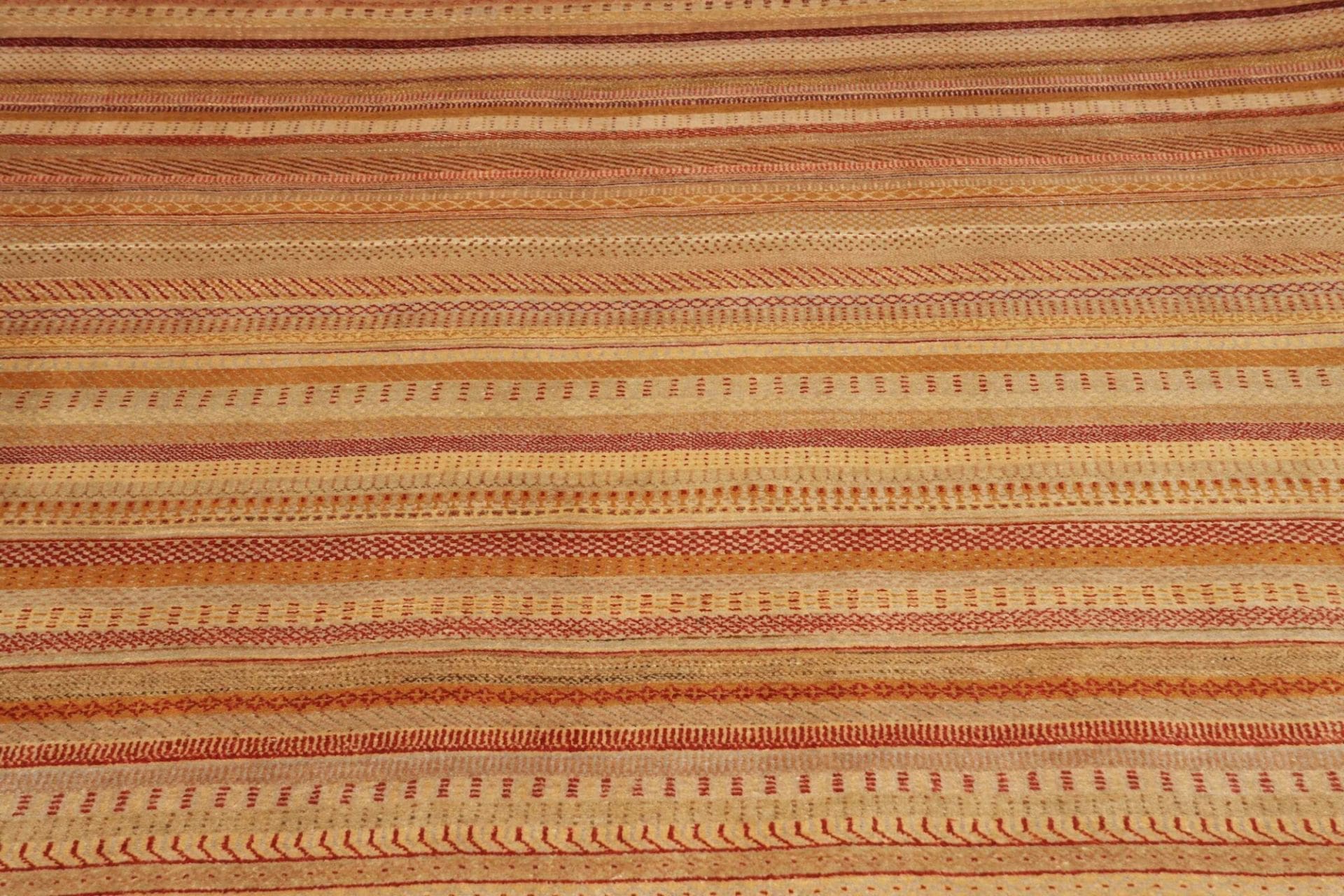 Loribaft Orientteppich aus Pakistan, 202 × 271 cm