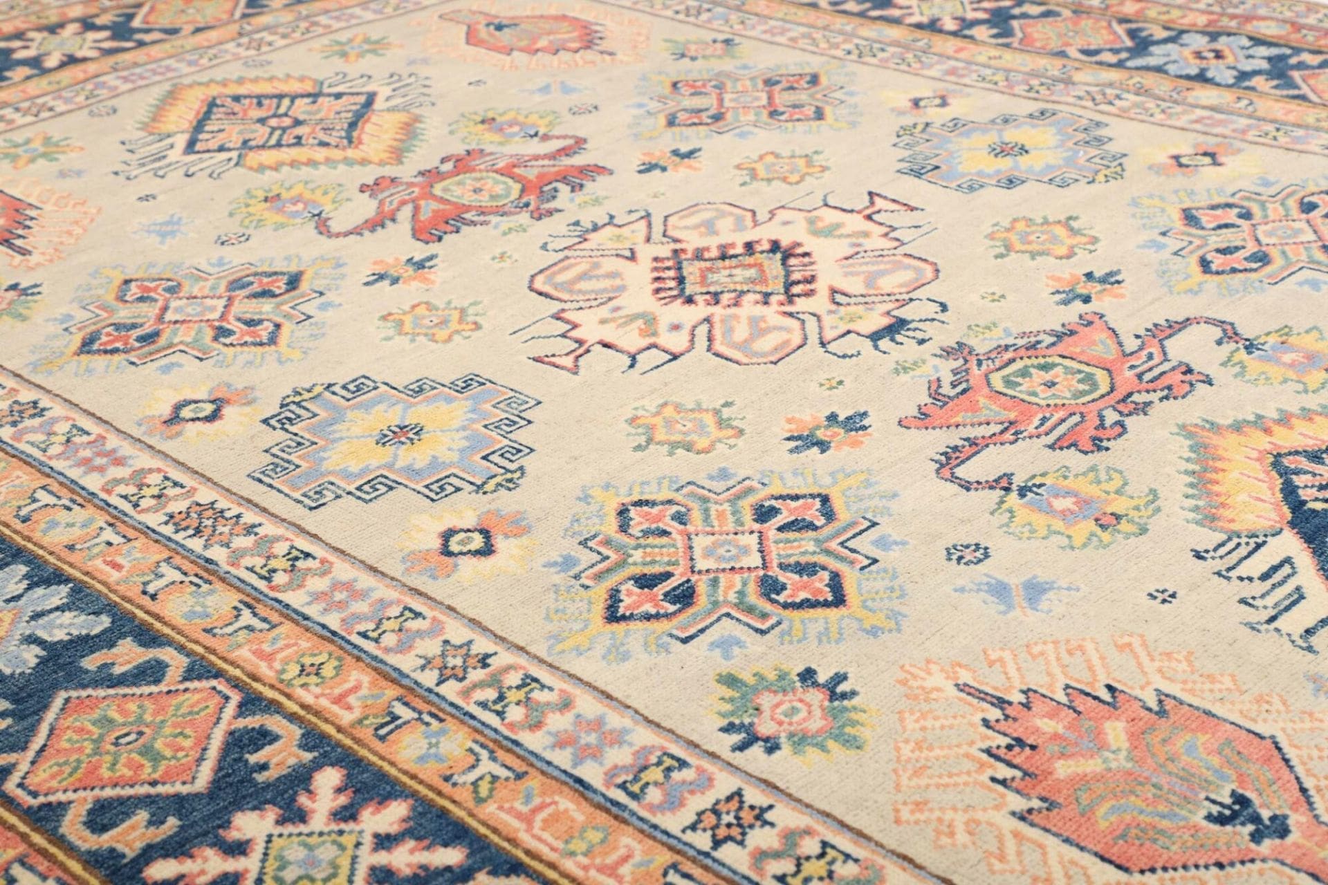 Kazak Orientteppich 178 × 238 cm aus Wolle, handgeknüpft