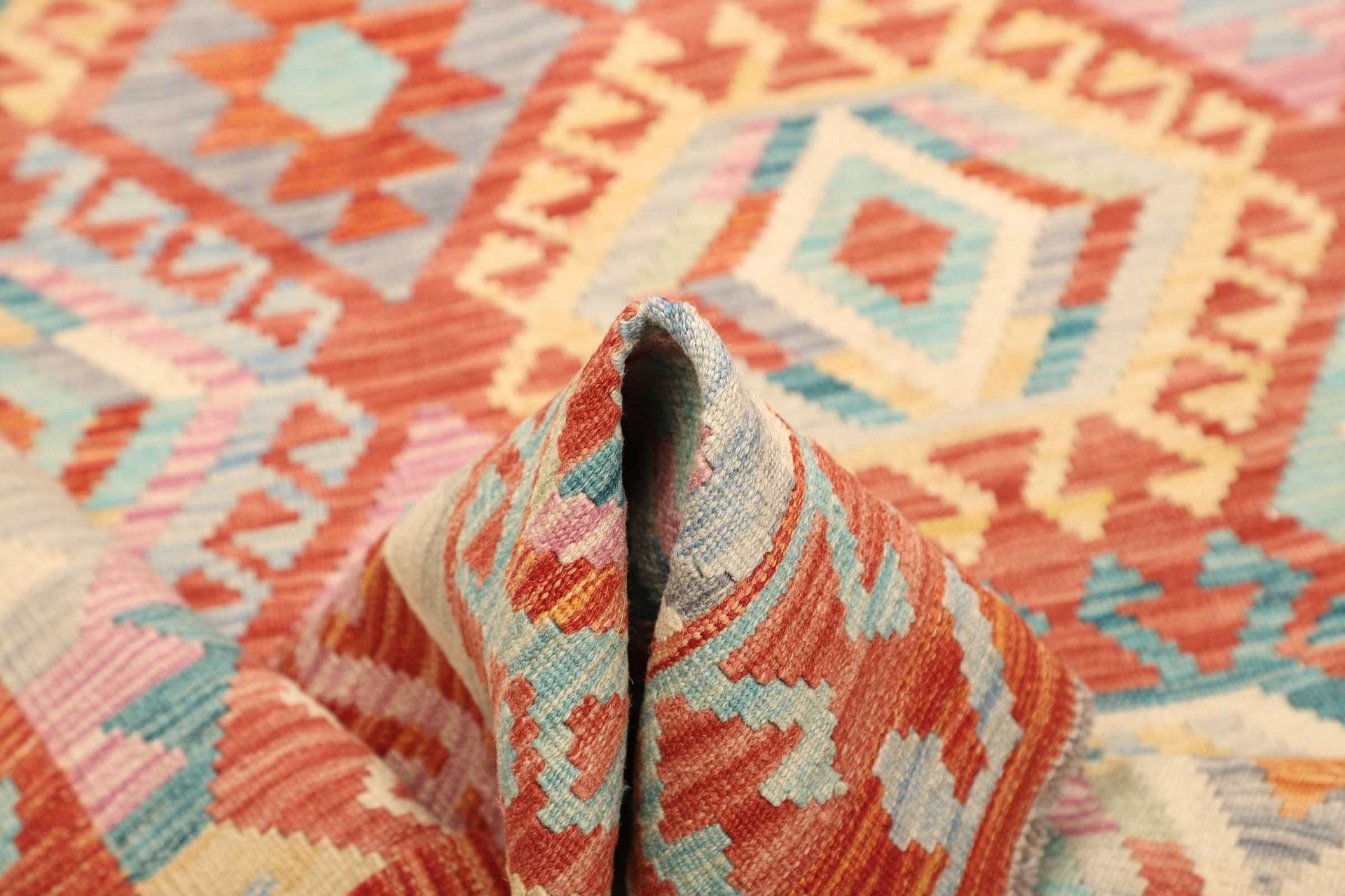 Handgewebter Kelim 179 × 236 cm