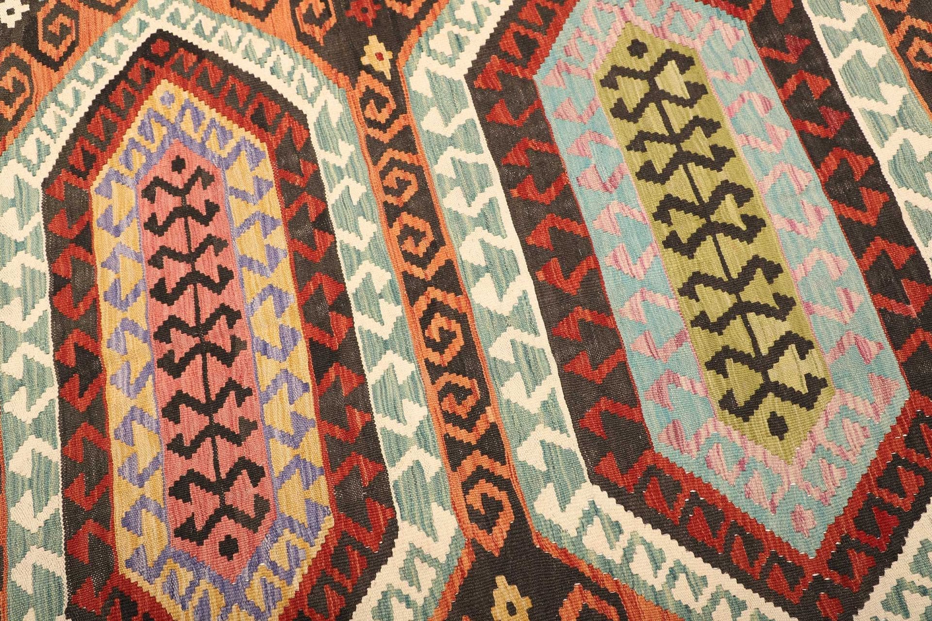 Handgewebter Kelim 181 × 248 cm