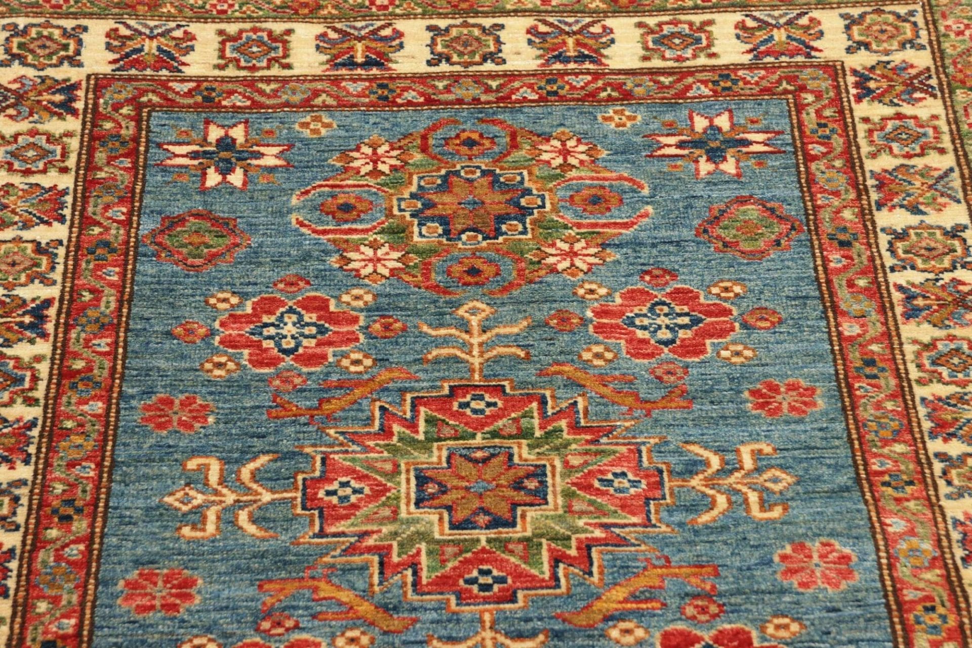 Kazak Orientteppich 92 × 125 cm aus Wolle, handgeknüpft