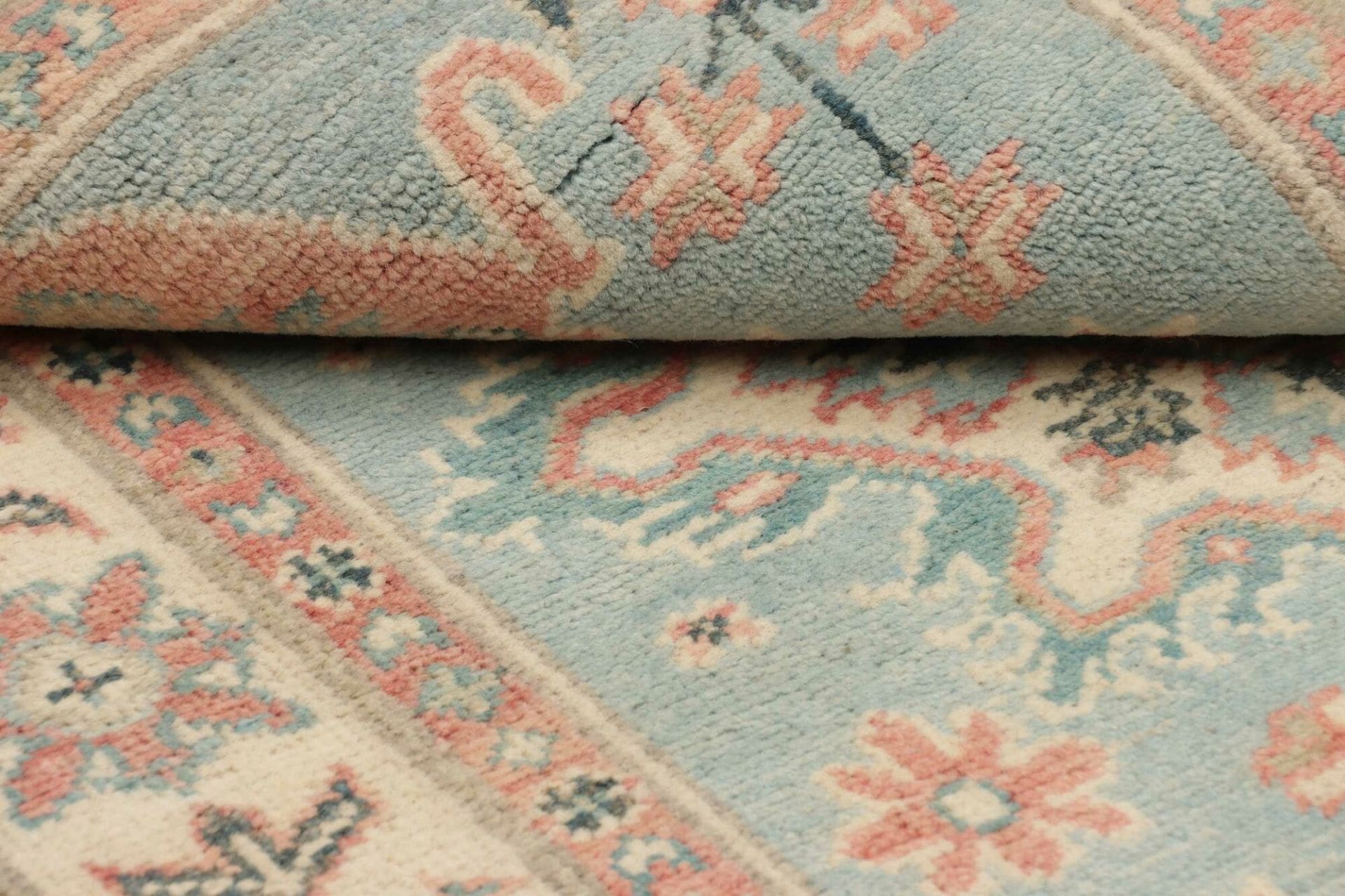 Kazak Orientteppich 85 × 122 cm aus Wolle, handgeknüpft