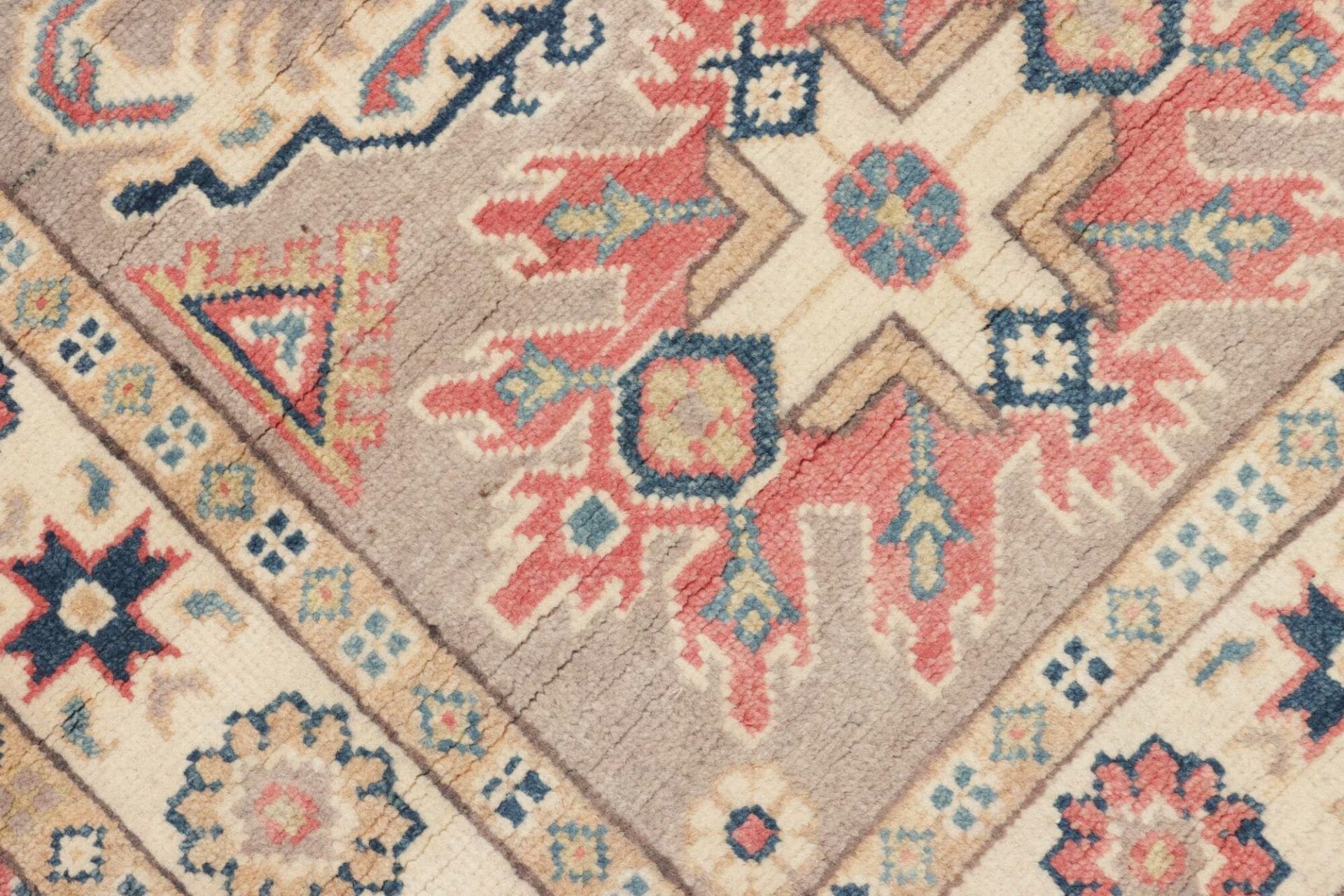 Kazak Orientteppich 88 × 124 cm aus Wolle, handgeknüpft