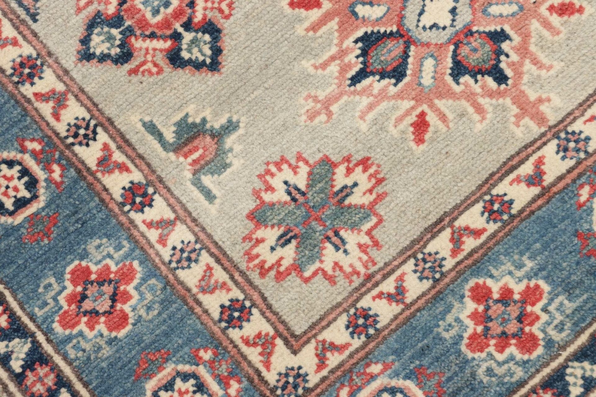 Handgeknüpfter Kazak Orientteppich, 83 × 117 cm, Wolle