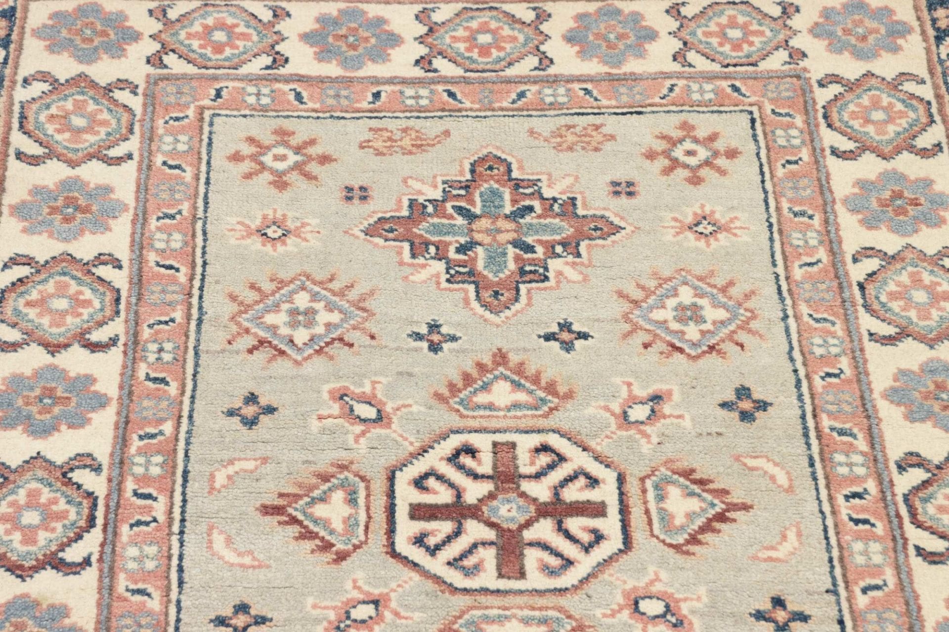 kazak-teppich-87-x-121cm-handgeknupft-aus-schurwolle-orientteppich-7 Kazak Orientteppich 87 × 121 cm aus Wolle, handgeknüpft