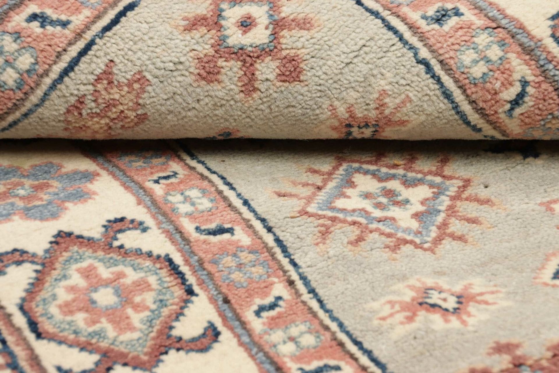kazak-teppich-87-x-121cm-handgeknupft-aus-schurwolle-orientteppich-9 Kazak Orientteppich 87 × 121 cm aus Wolle, handgeknüpft