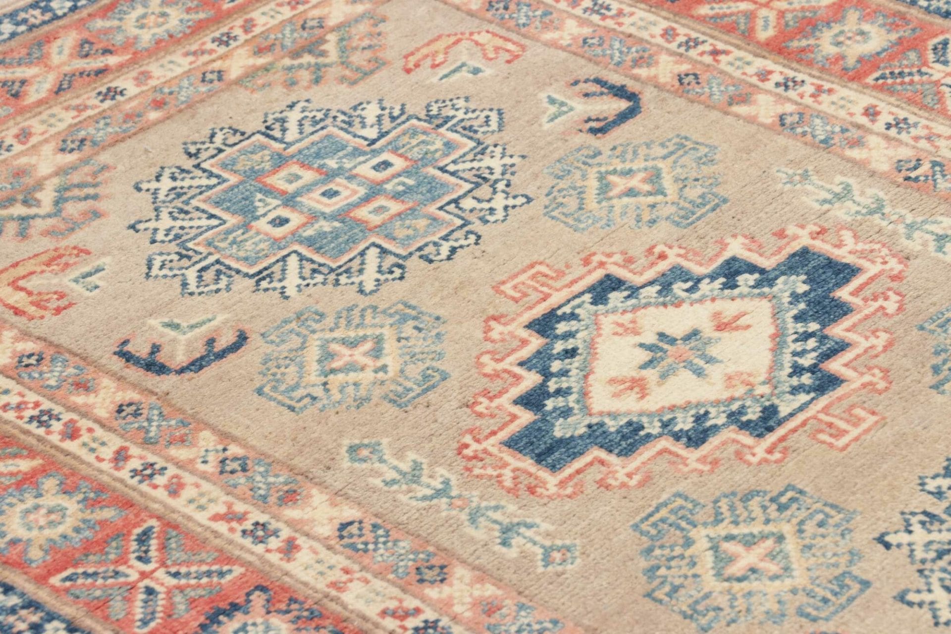 Kazak Orientteppich aus Pakistan, 85 × 116 cm