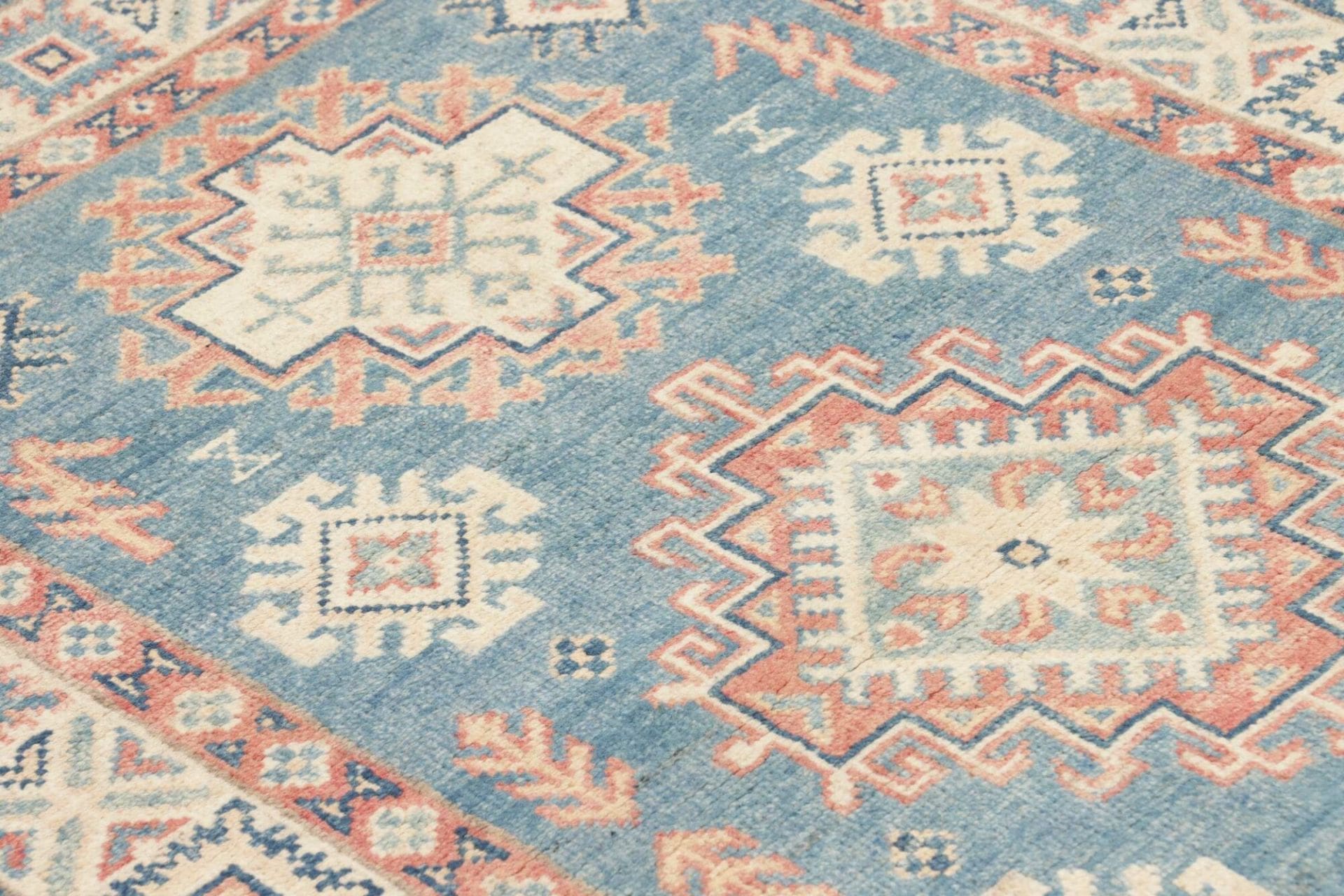 Kazak Orientteppich aus Pakistan, 85 × 127 cm