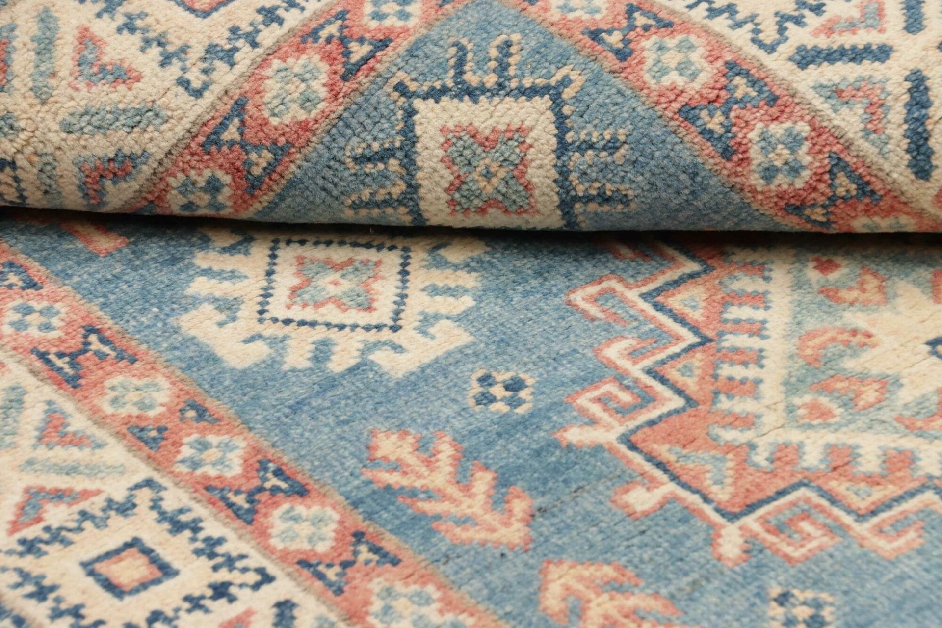Kazak Orientteppich aus Pakistan, 85 × 127 cm
