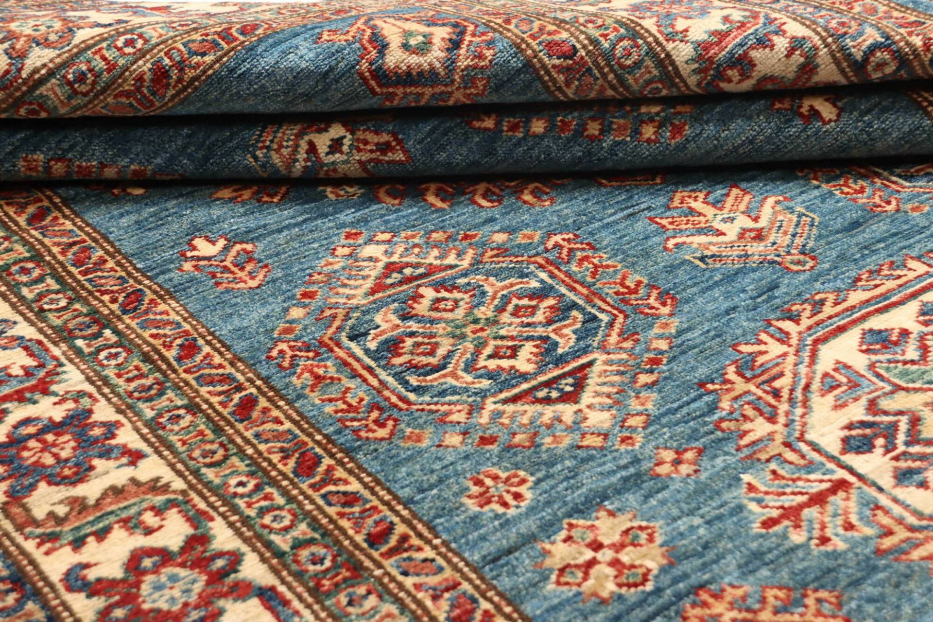 Handgeknüpfter Kazak Orientteppich 124 × 170 cm