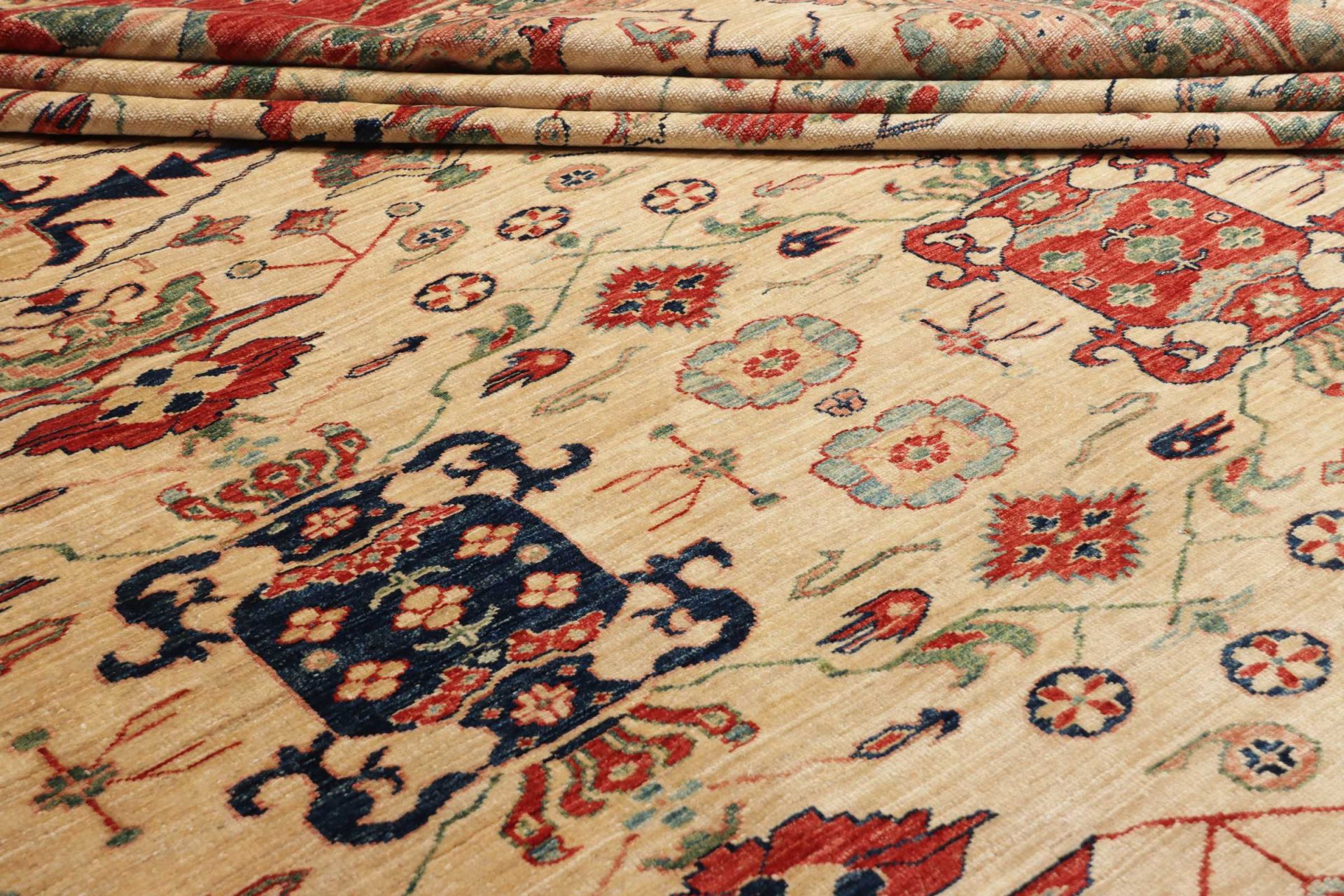 Kazak Orientteppich aus Pakistan, 311 × 375 cm