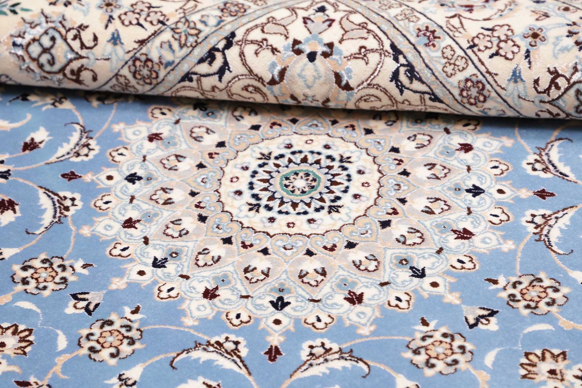 Nain Perserteppich aus Iran, 154 × 154 cm