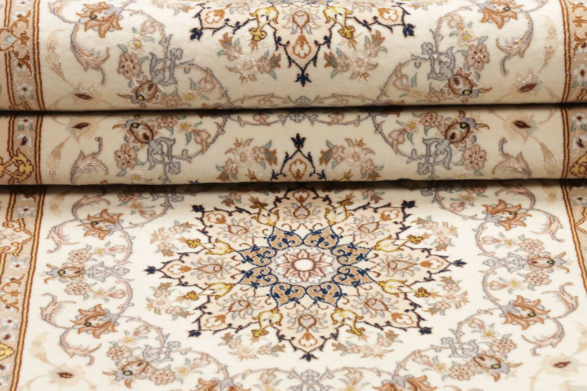 Isfahan Perserteppich 90 × 399 cm aus Wolle & Seide, handgeknüpft