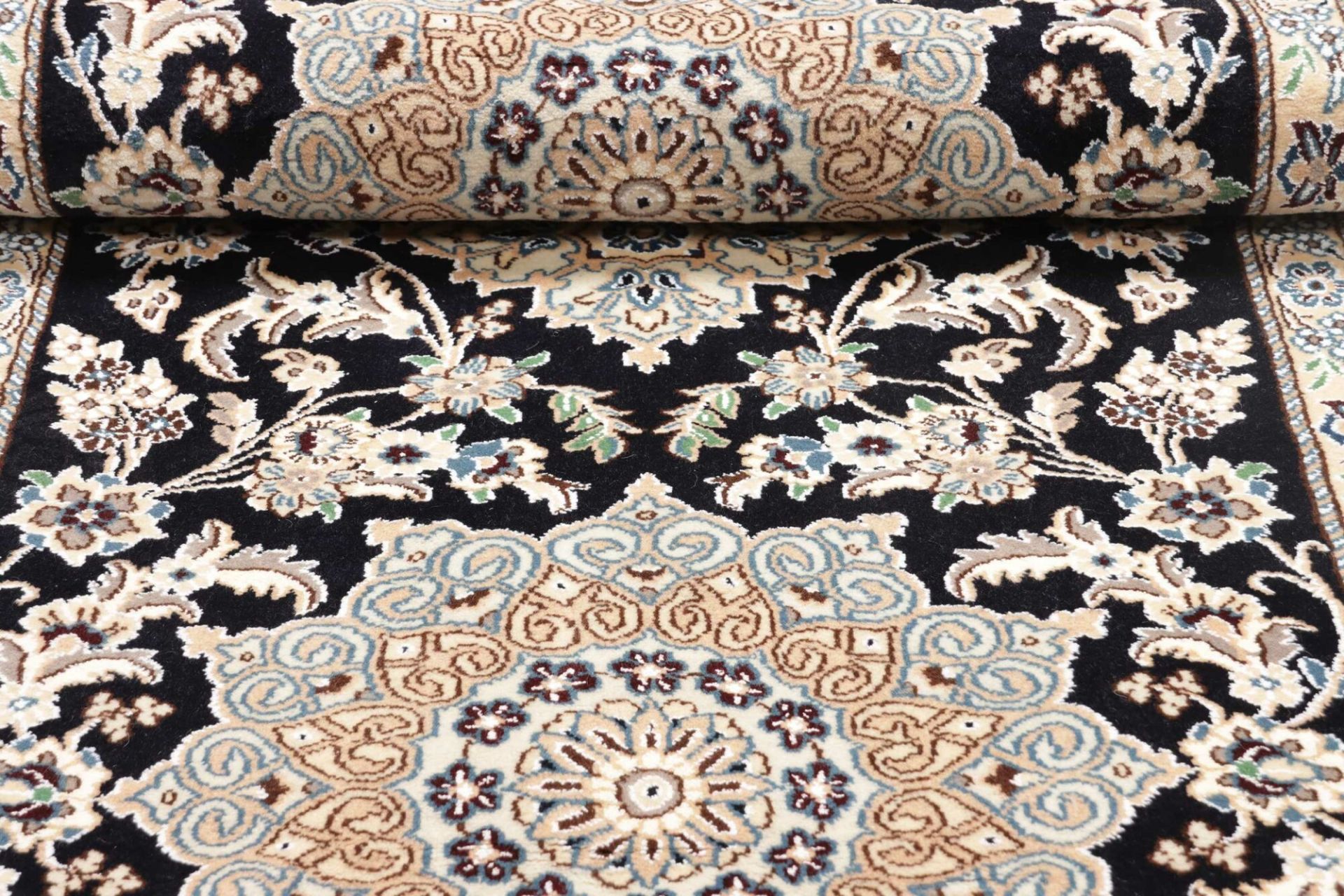 Handgeknüpfter Nain Perserteppich 87 × 202 cm