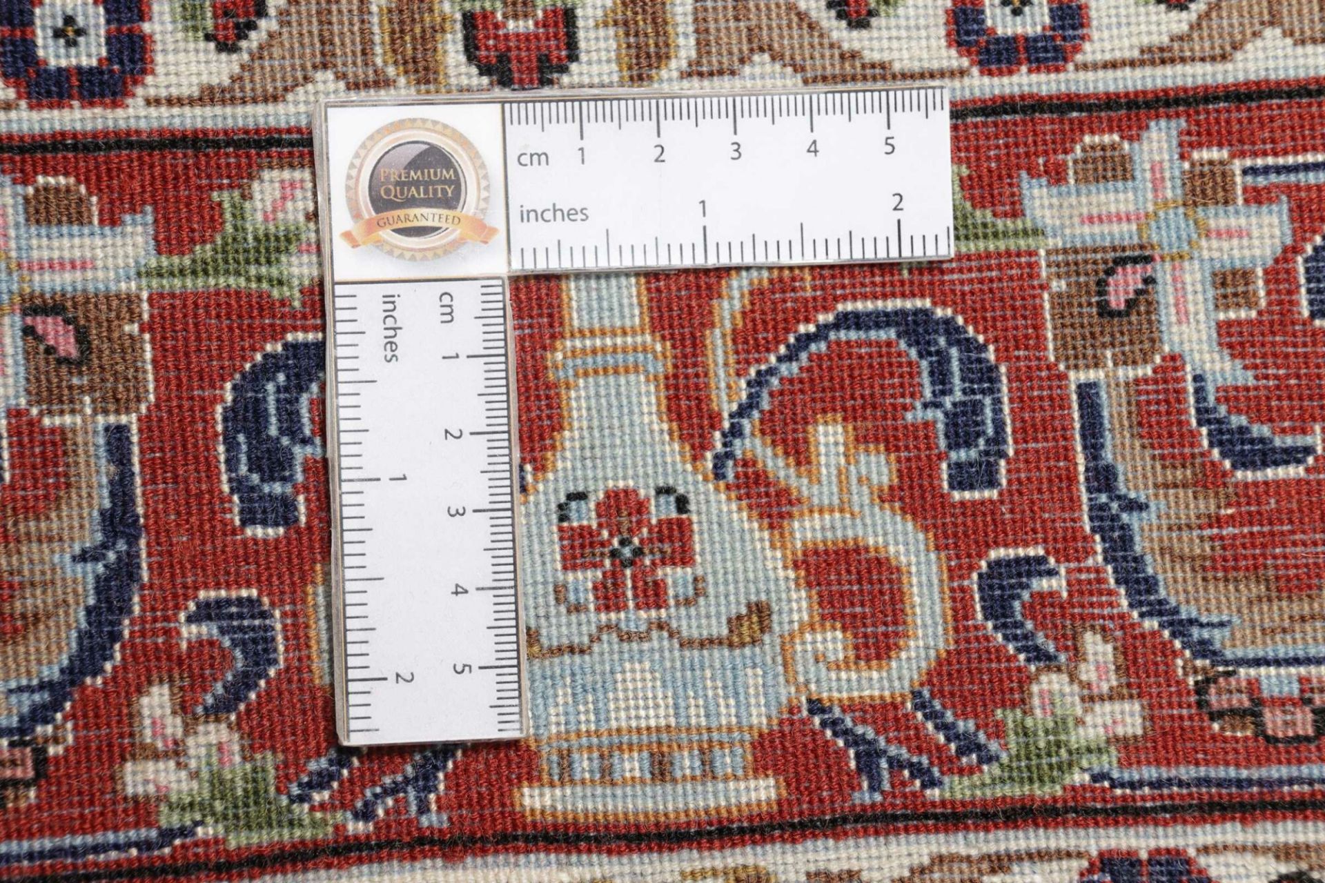 Isfahan Perserteppich aus Iran, 109 × 156 cm