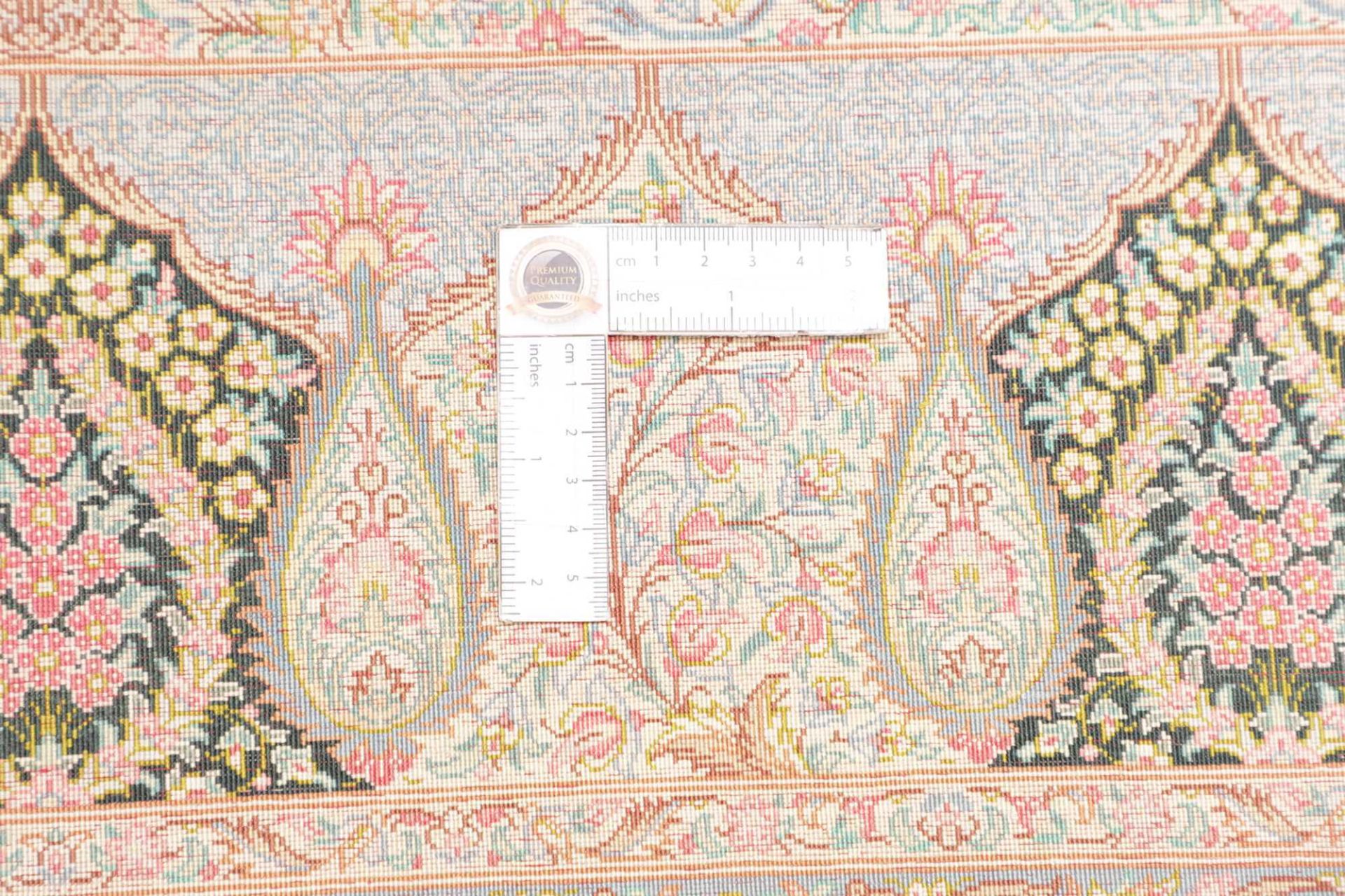 Handgeknüpfter Ghom Perserteppich, 104 × 156 cm, Seide