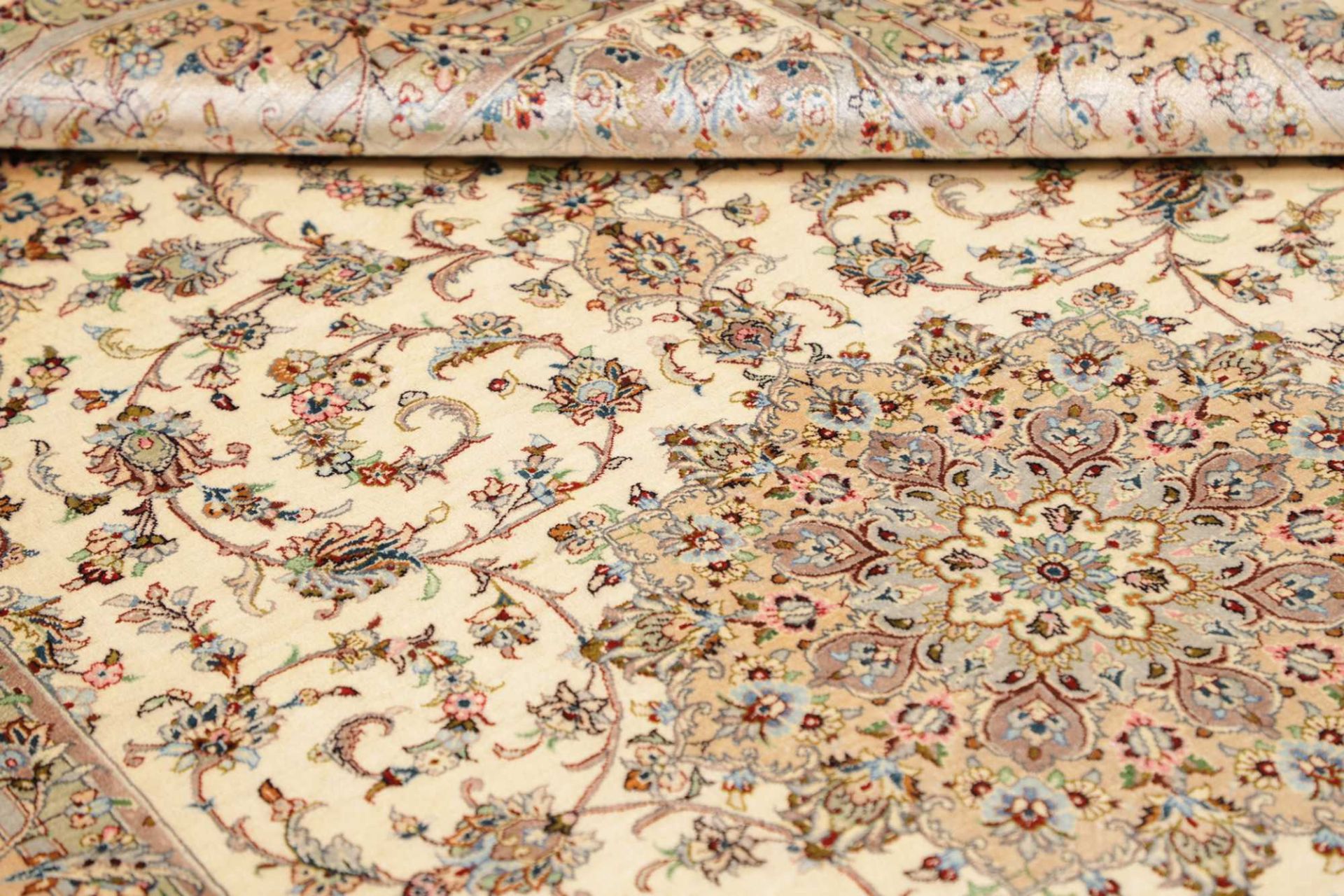 Ghom Perserteppich aus Iran, 129 × 198 cm