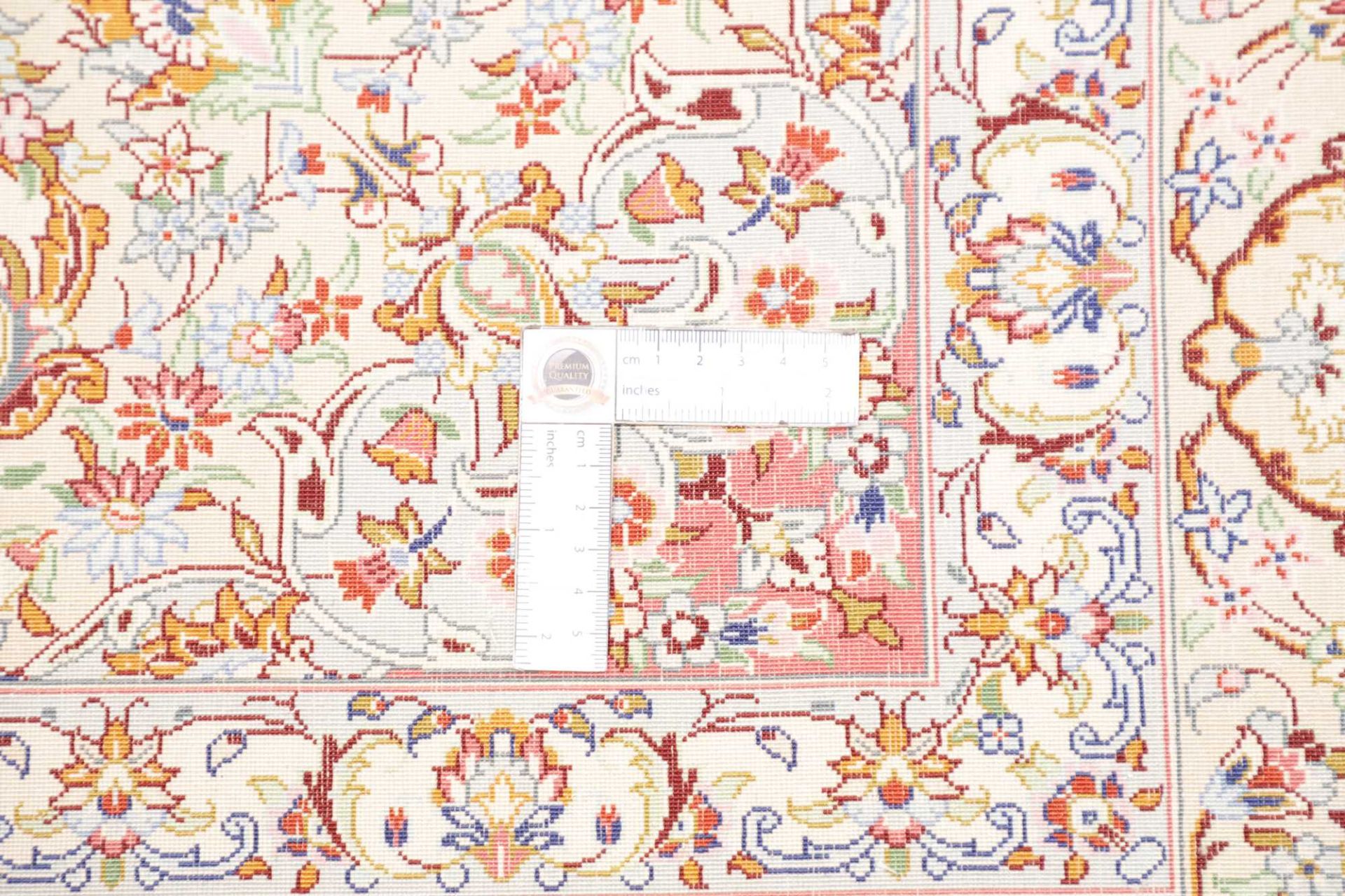 Handgeknüpfter Ghom Perserteppich, 138 × 199 cm, Seide