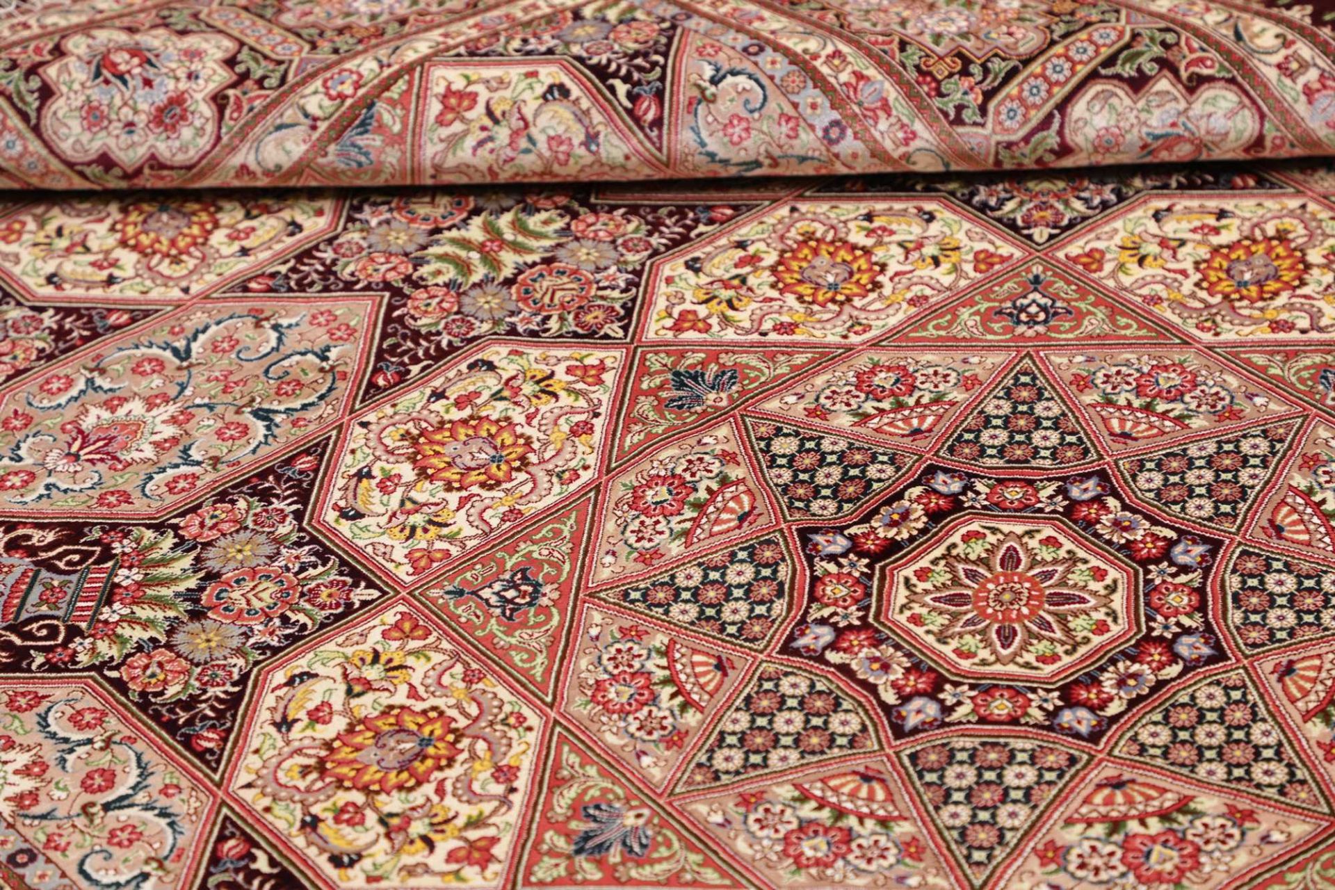 Ghom Perserteppich aus Iran, 136 × 200 cm