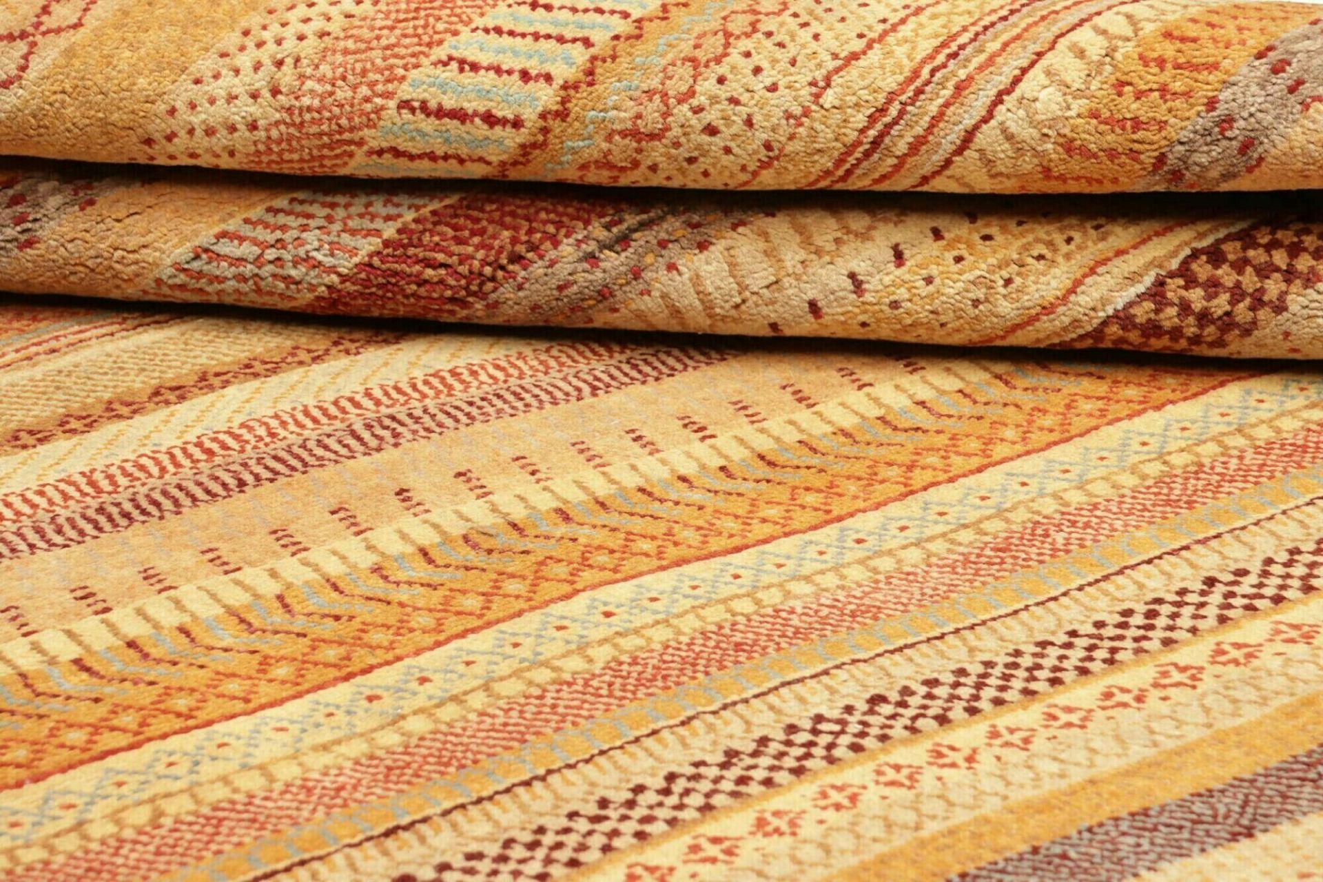 Handgeknüpfter Loribaft Orientteppich 146 × 202 cm