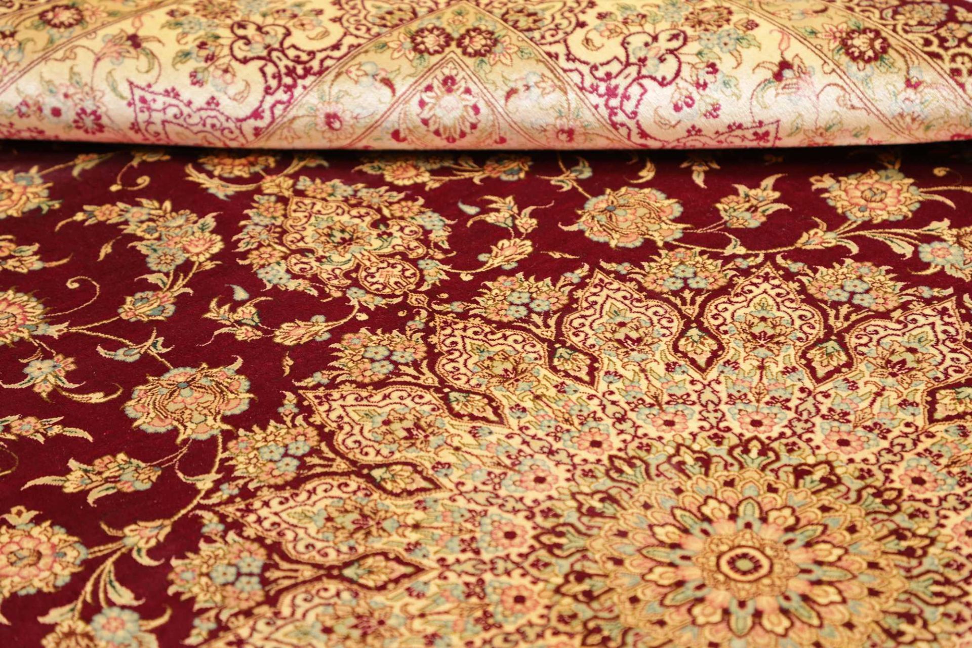 Ghom Perserteppich aus Iran, 156 × 233 cm