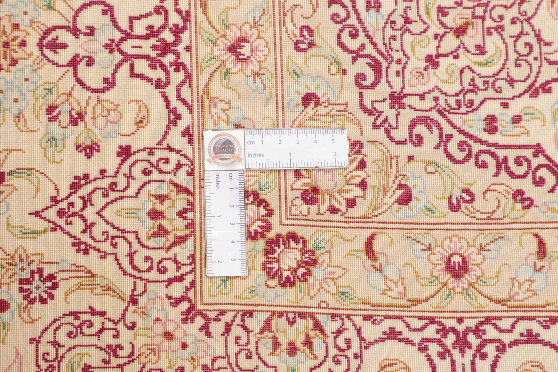 Ghom Perserteppich aus Iran, 156 × 233 cm