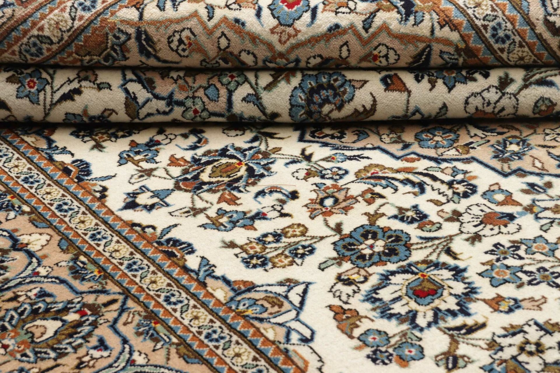 Kashan Perserteppich aus Iran, 203 × 304 cm