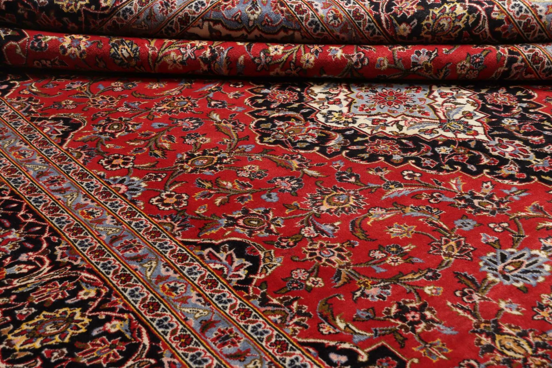Handgeknüpfter Kashan Perserteppich 256 × 366 cm