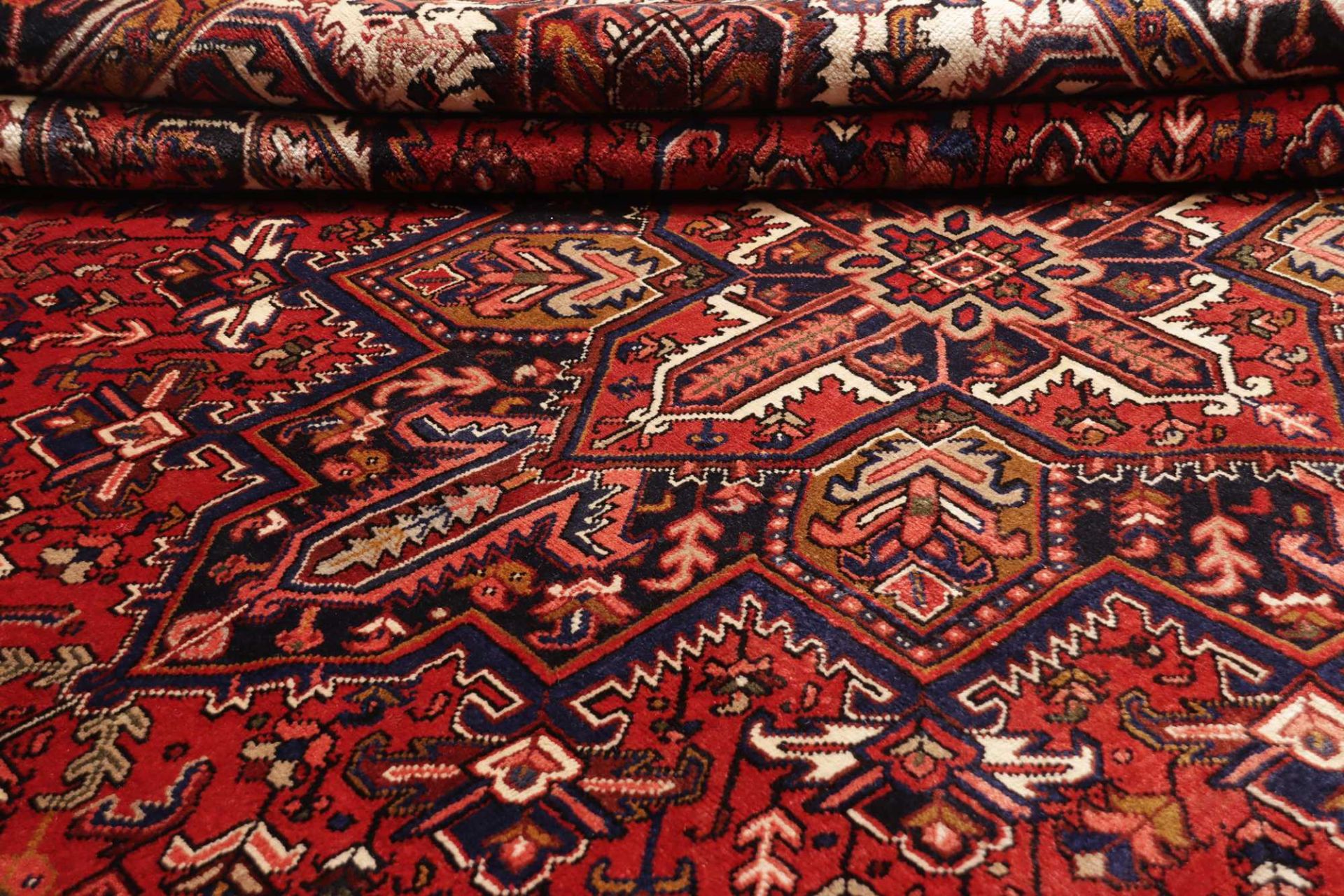 Heriz Perserteppich 263 × 336 cm aus Wolle, handgeknüpft
