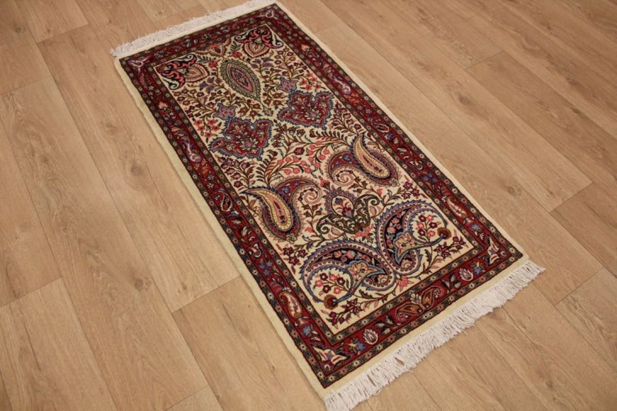 perserteppich-saroug-134x69-cm-farbenfrohes-blumenmuster-handgeknupft-1 Sarough Farahan Perserteppich aus Iran