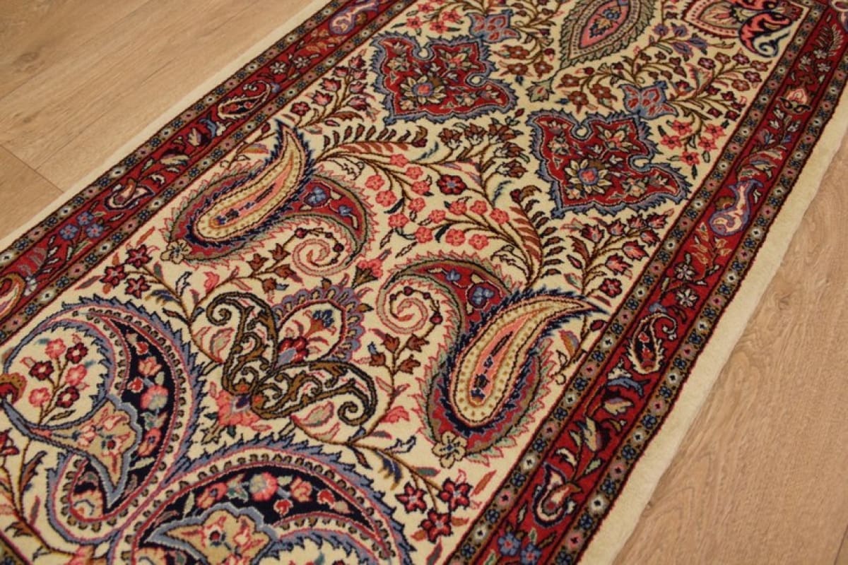 perserteppich-saroug-134x69-cm-farbenfrohes-blumenmuster-handgeknupft-5 Sarough Farahan Perserteppich aus Iran