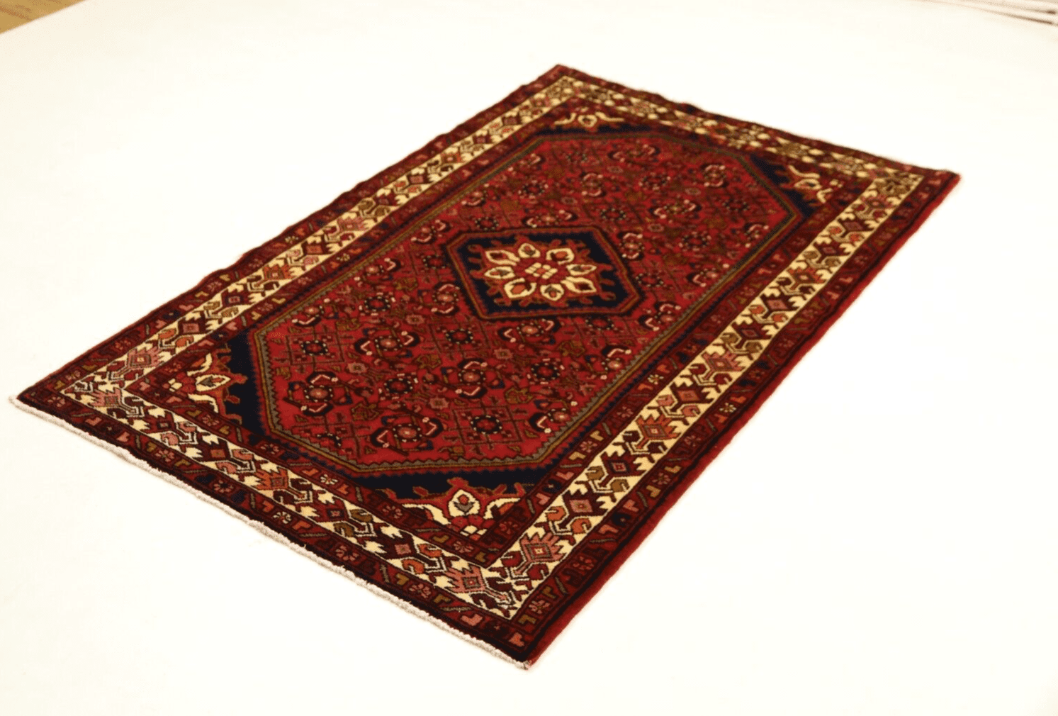 Orientalisch Perserteppich 195 × 120 cm aus Wolle, handgeknüpft