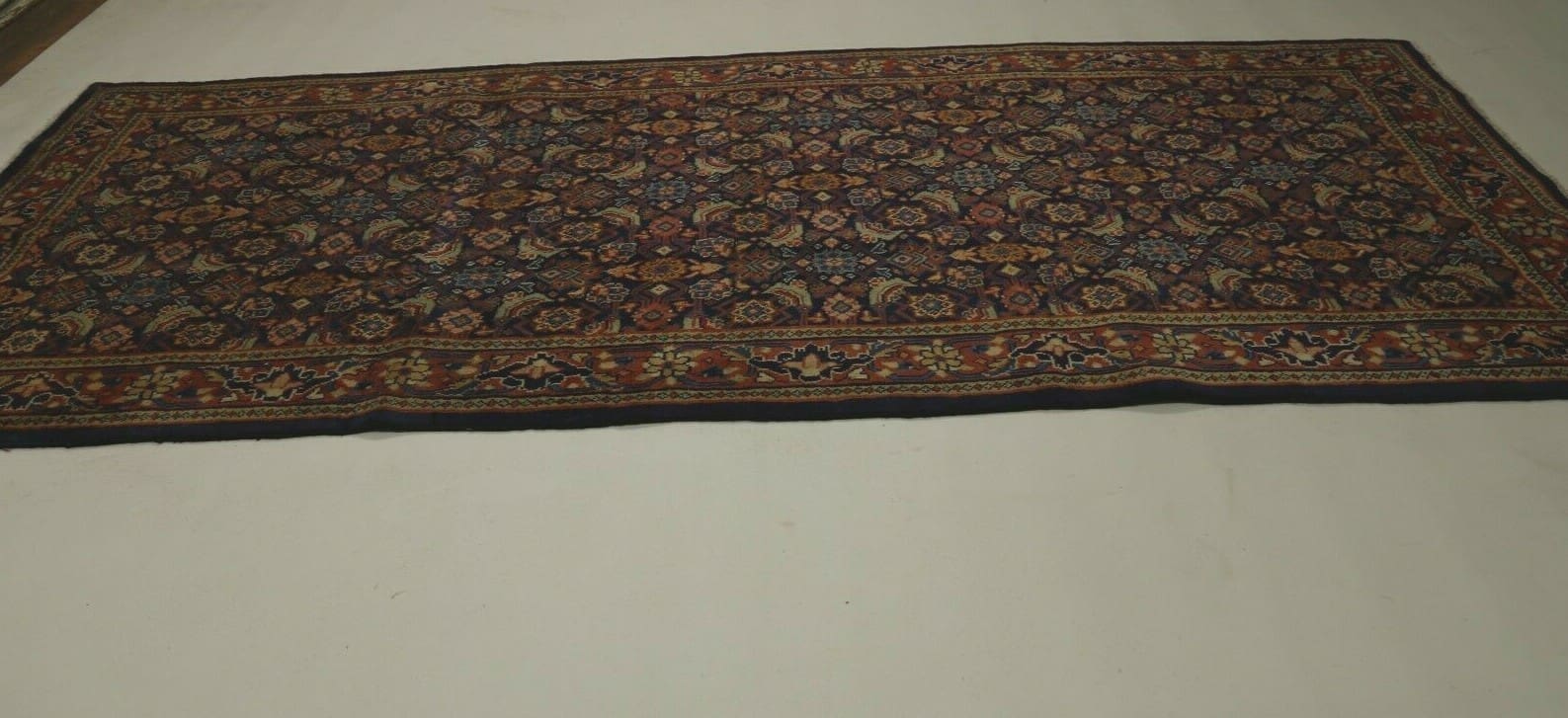 Hamadan Perserteppich aus Iran, 348 × 150 cm