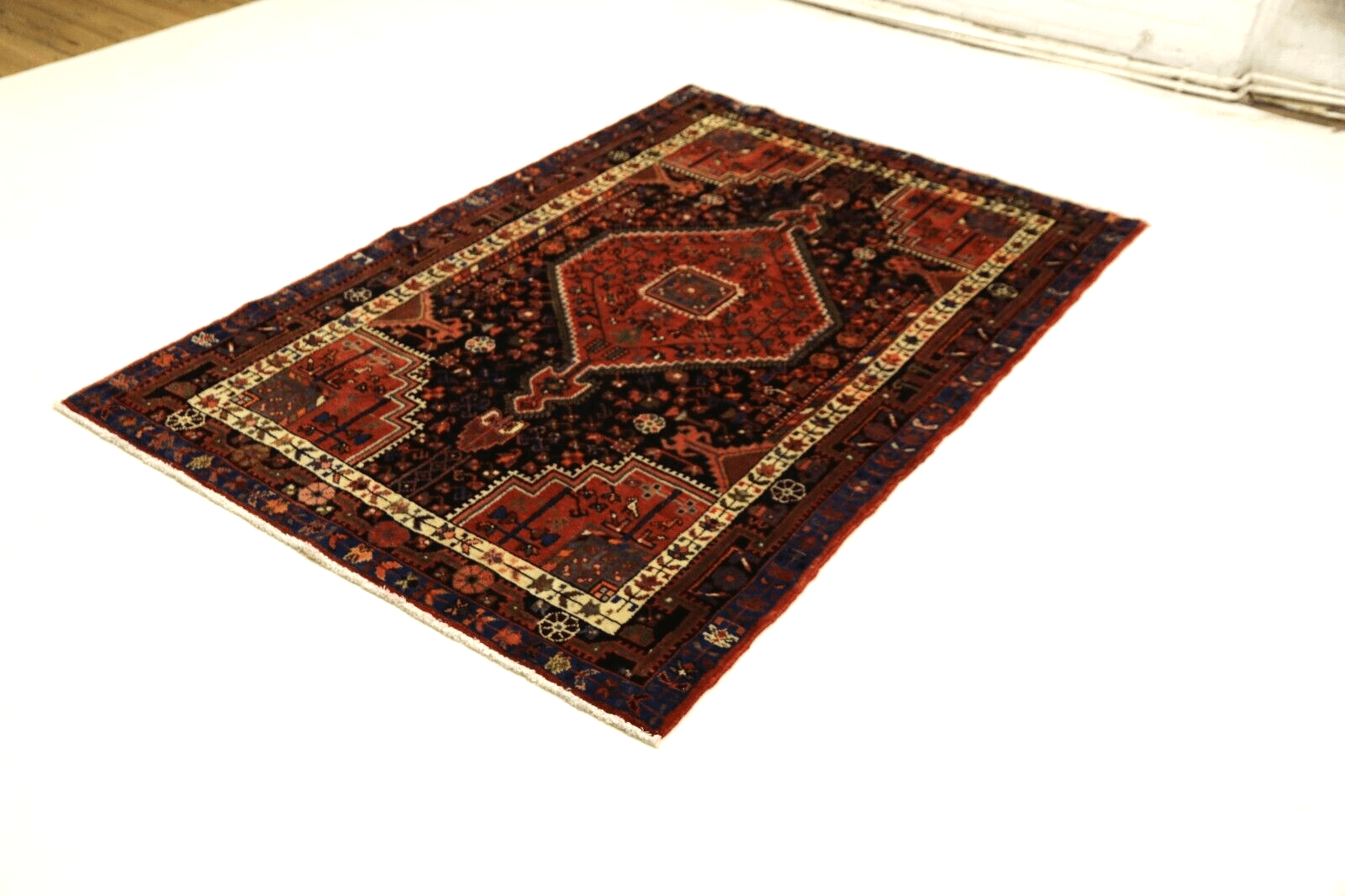 Handgeknüpfter Orientalisch Perserteppich 200 × 133 cm